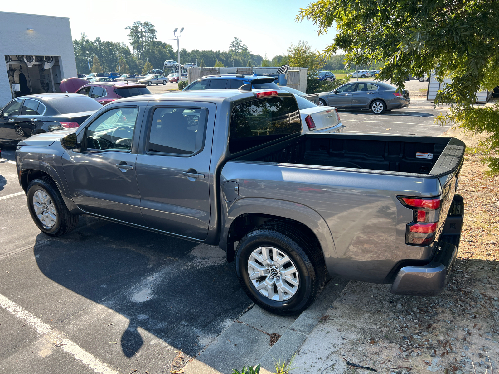 2023 Nissan Frontier SV 5