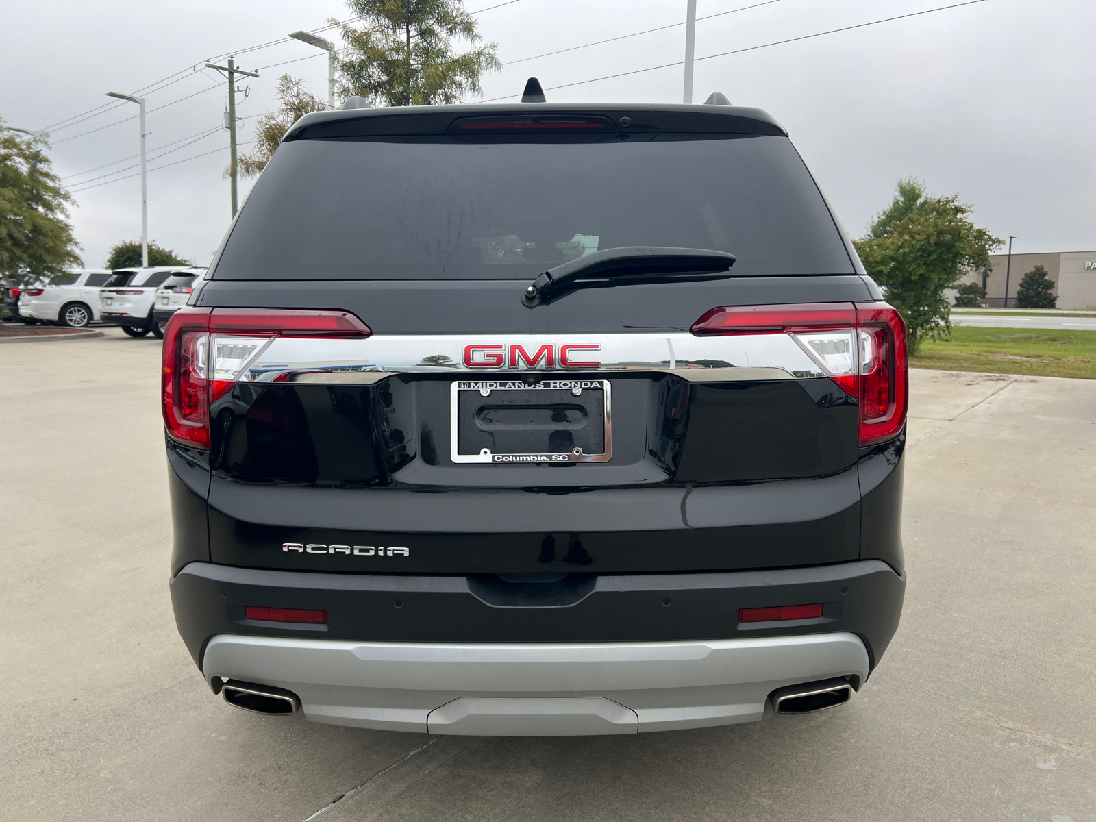 2023 GMC Acadia SLT 8