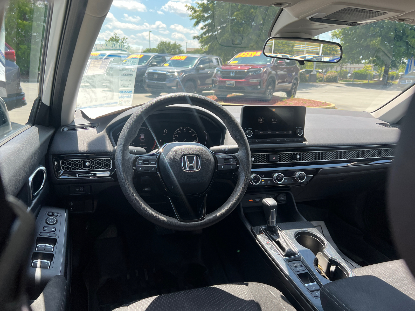 2022 Honda Civic LX 25