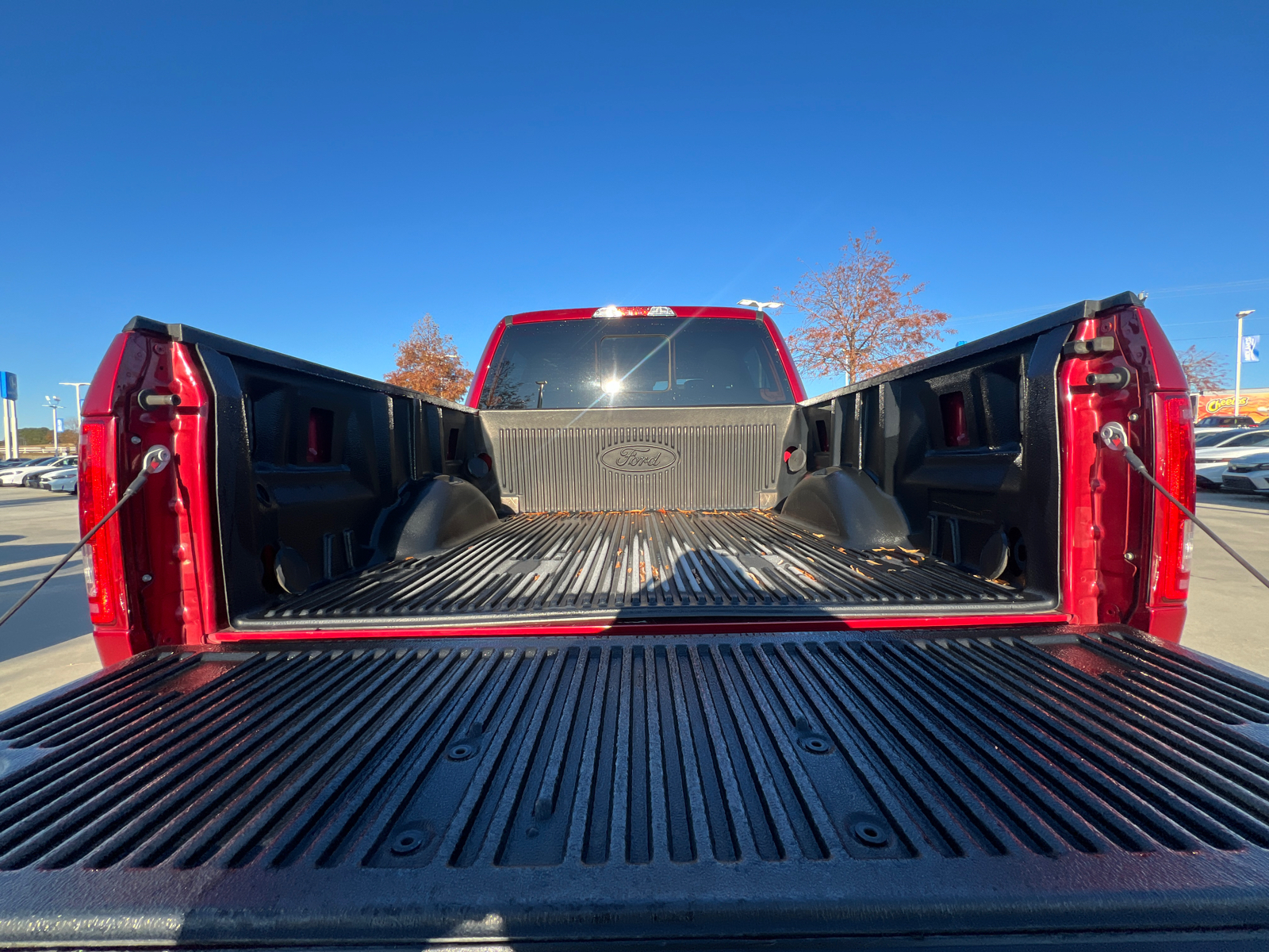 2016 Ford F-150 XLT 29