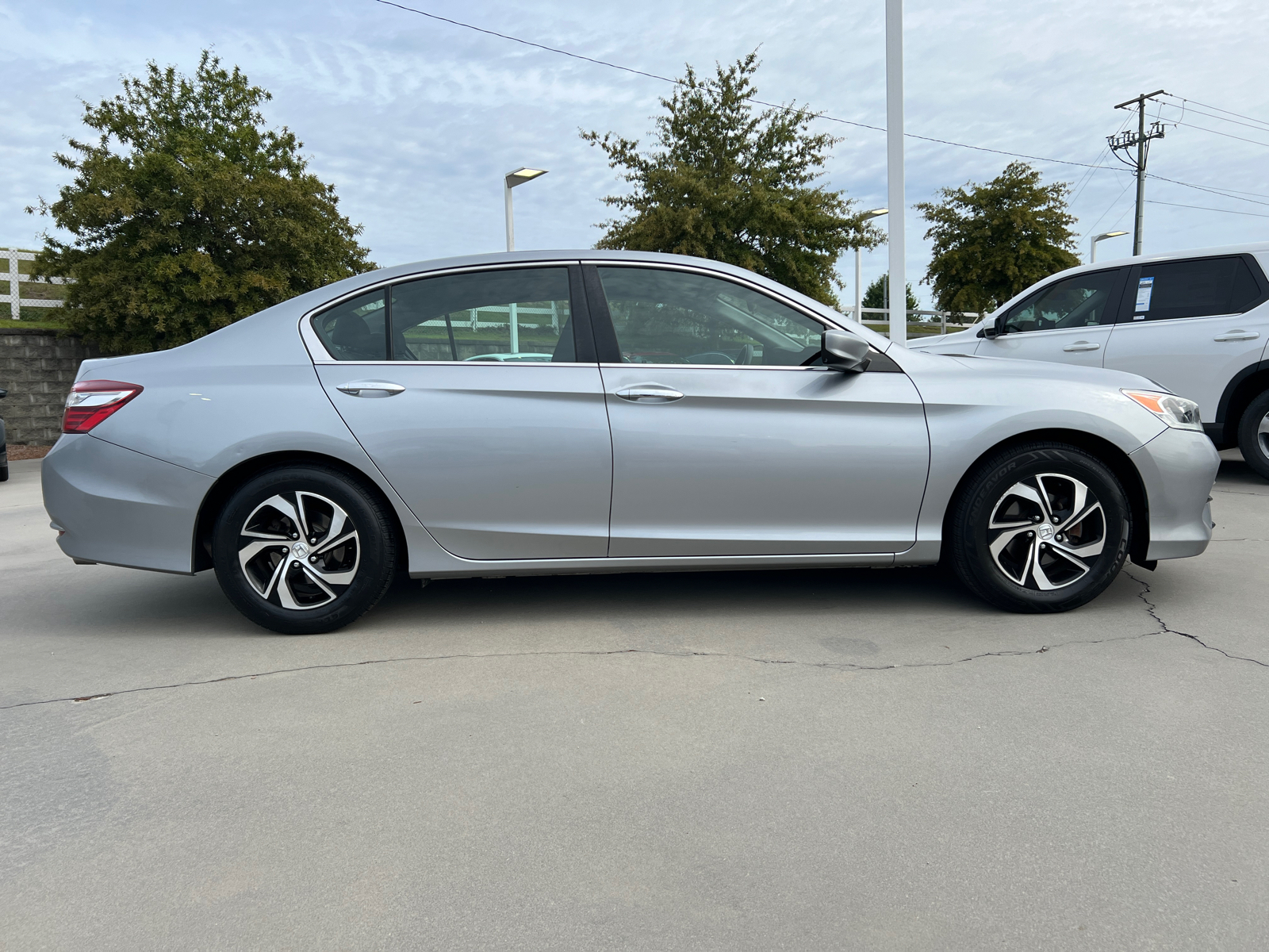 2017 Honda Accord LX 8