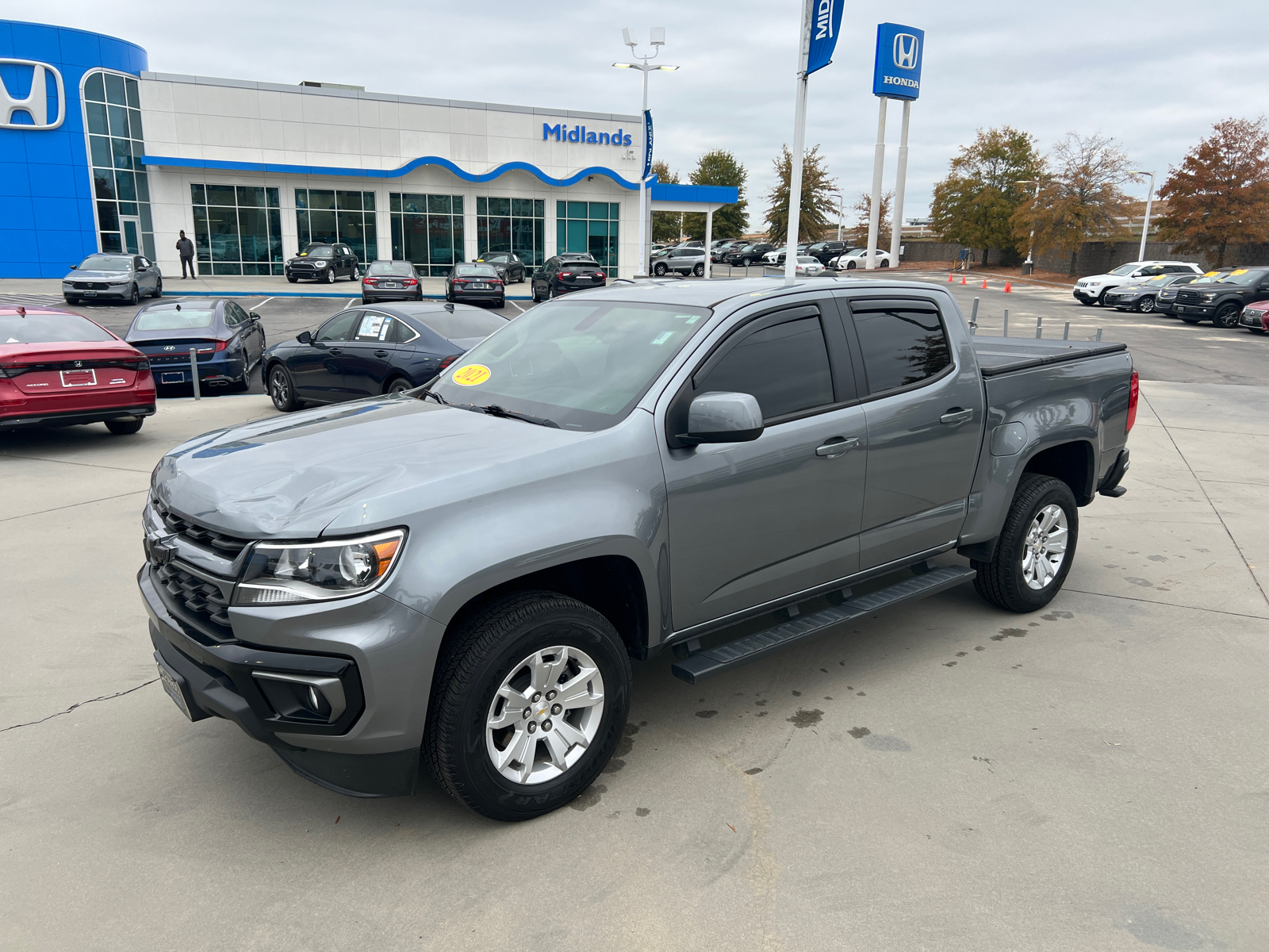 2021 Chevrolet Colorado LT 3