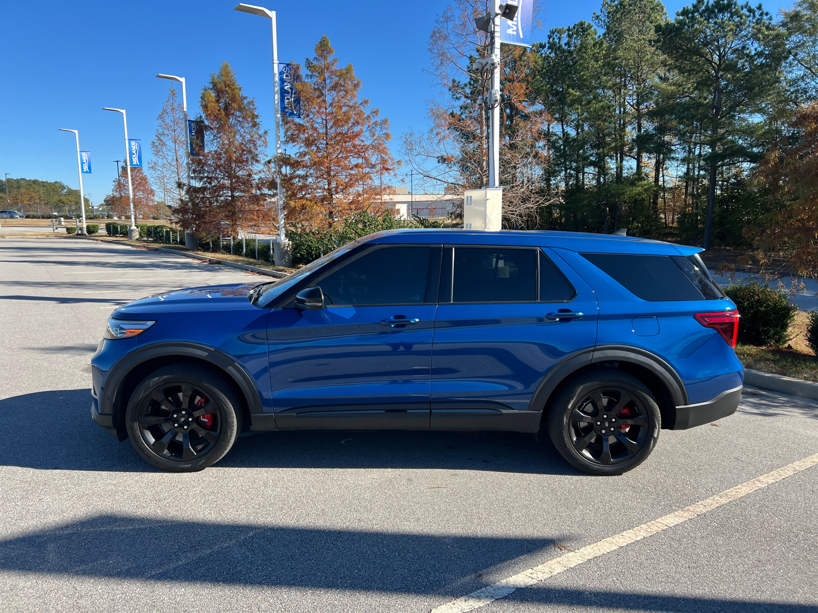 2021 Ford Explorer ST 4