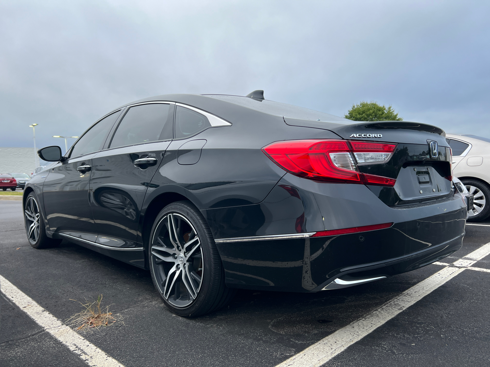 2022 Honda Accord Hybrid Touring 2