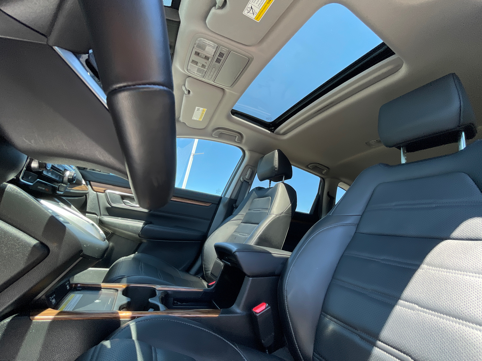 2022 Honda CR-V Hybrid Touring 17