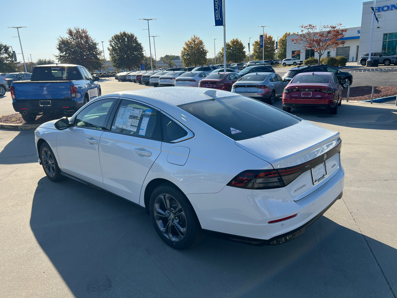 2024 Honda Accord Hybrid EX-L 5