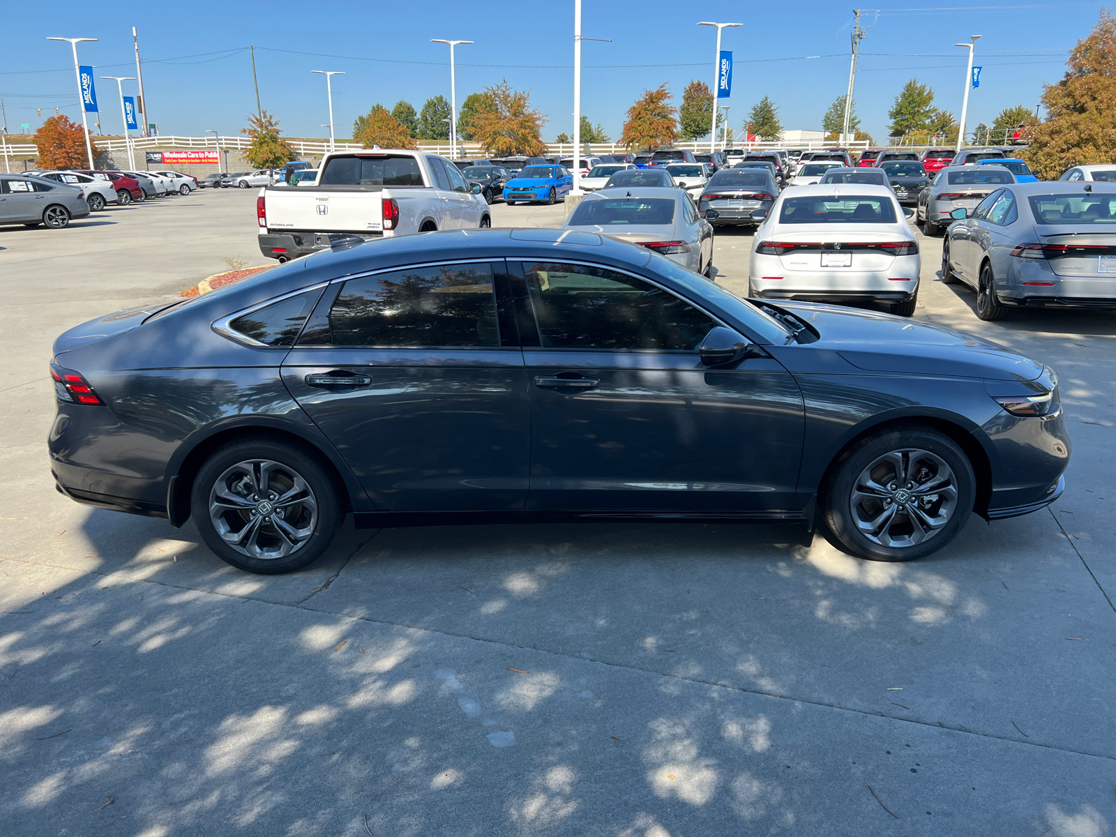 2024 Honda Accord Hybrid EX-L 8