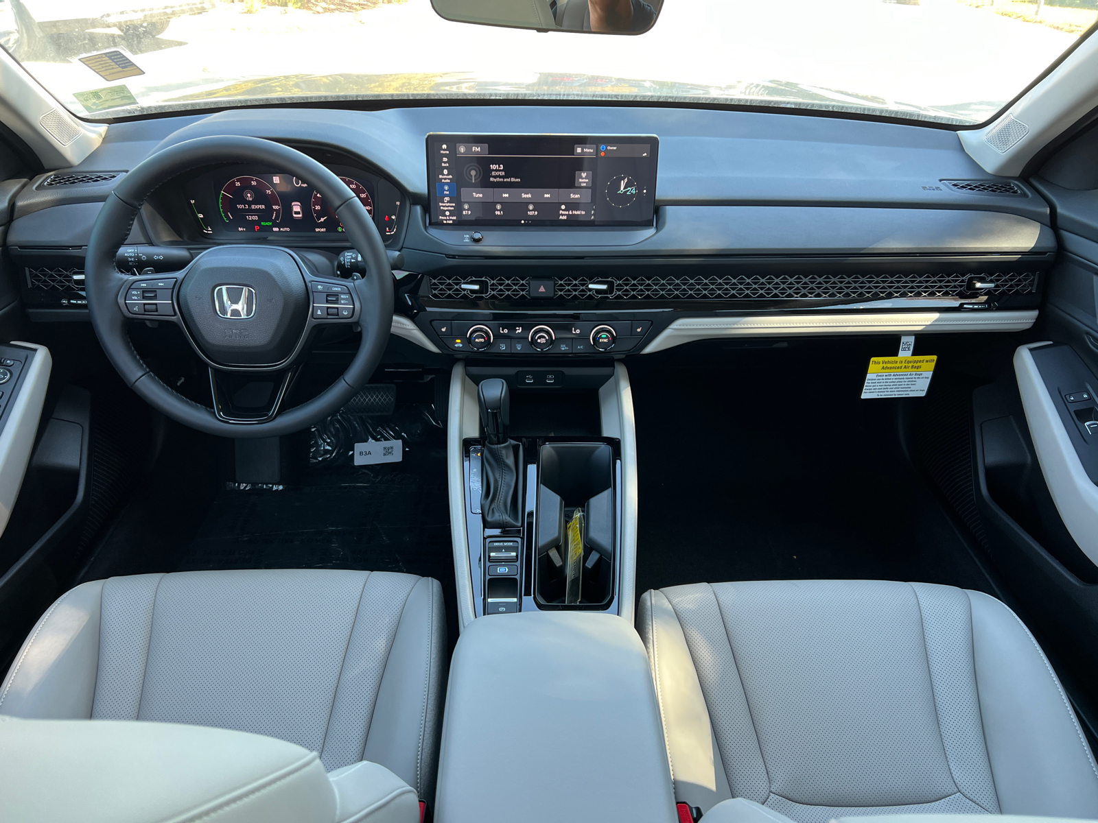 2024 Honda Accord Hybrid EX-L 26