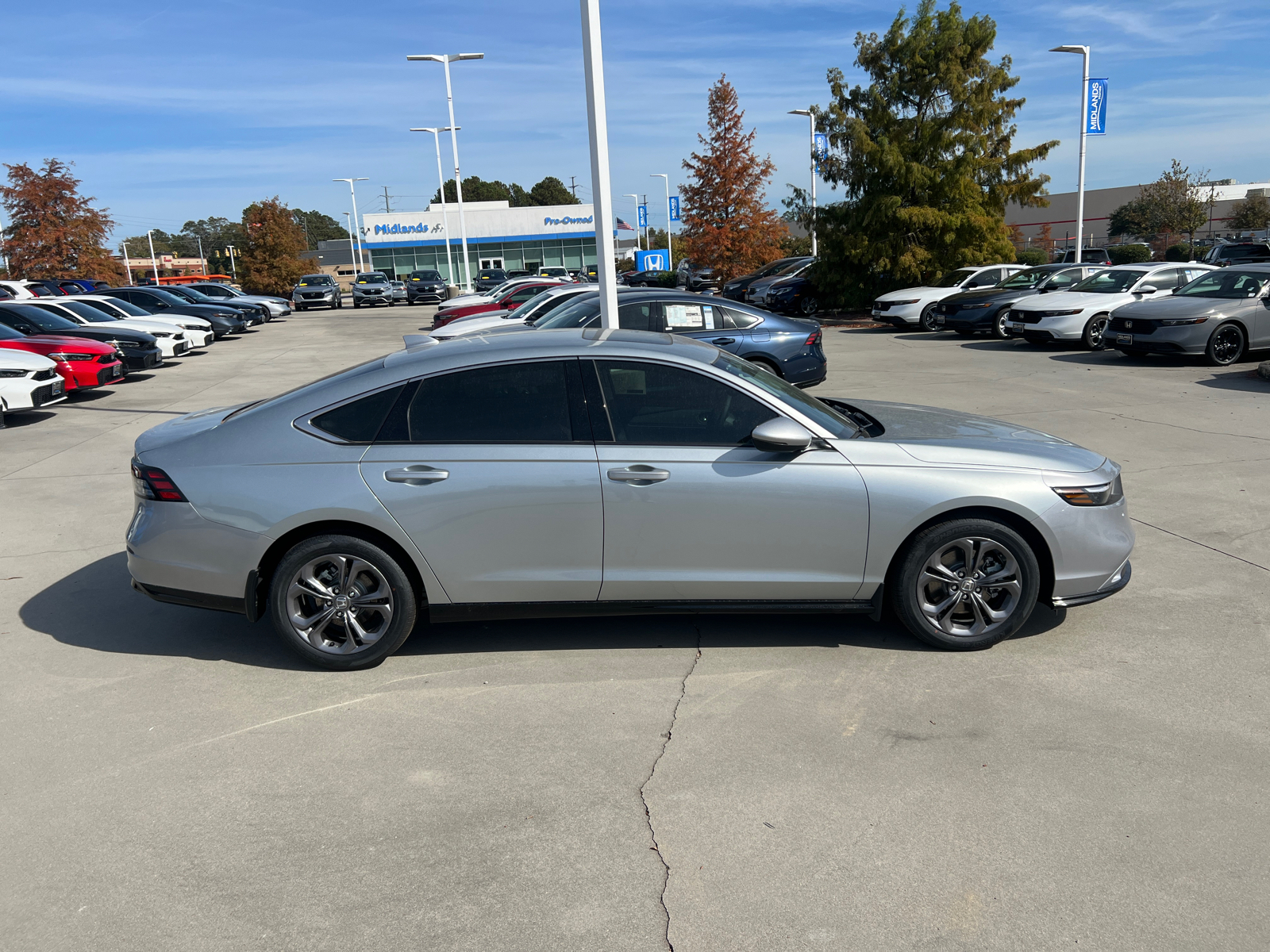 2024 Honda Accord Hybrid EX-L 8