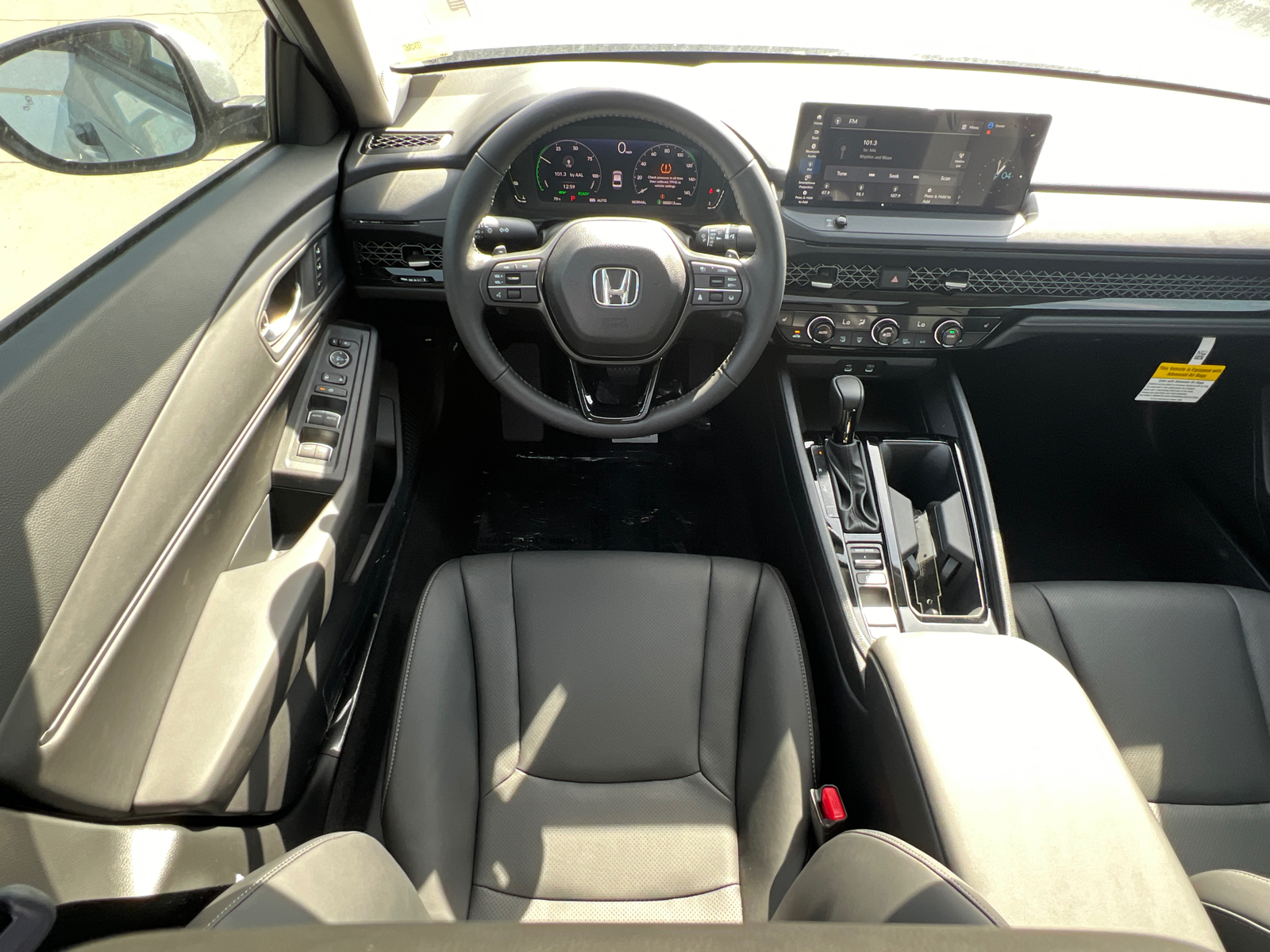 2024 Honda Accord Hybrid EX-L 29