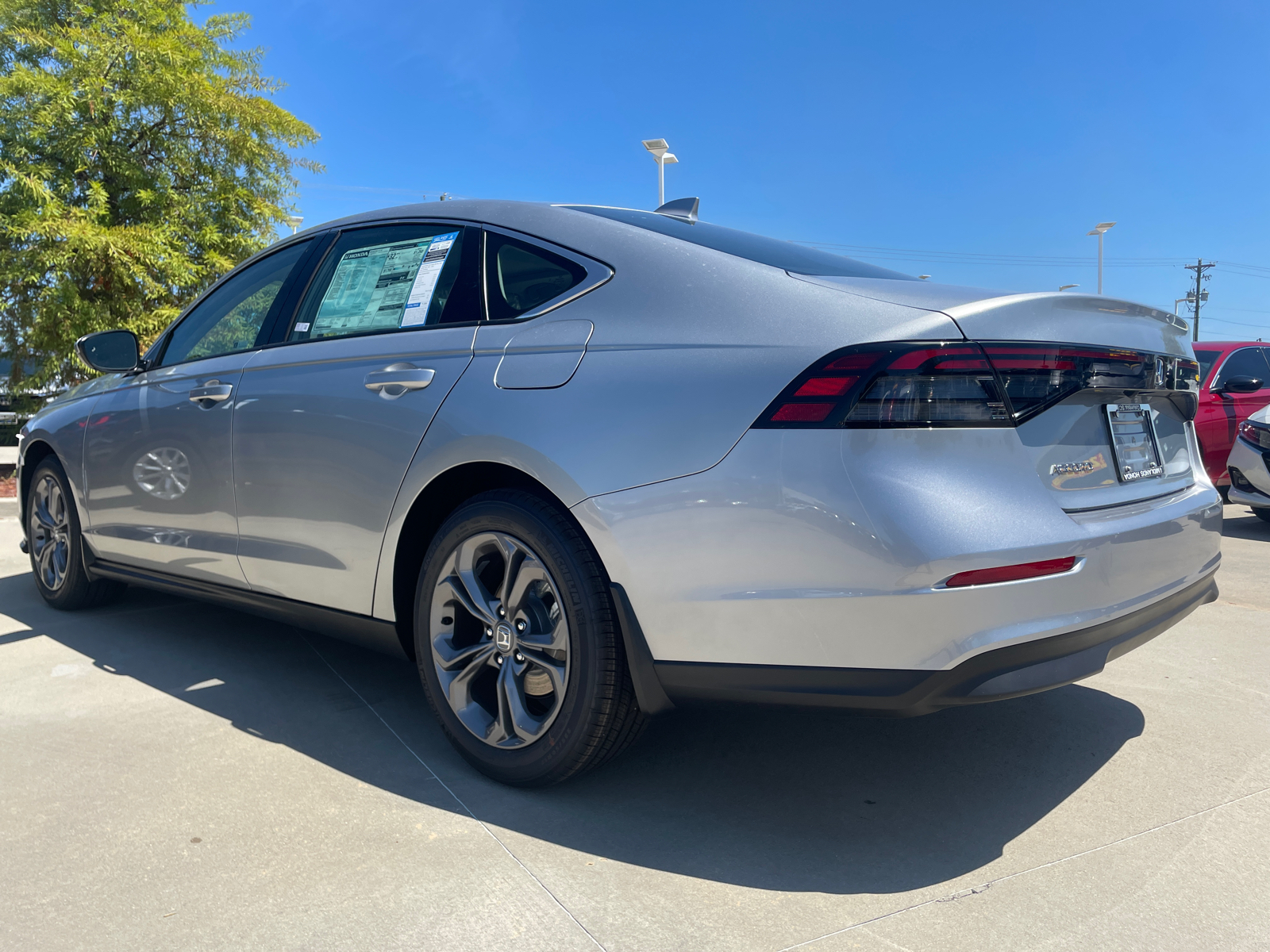 2024 Honda Accord Hybrid EX-L 5