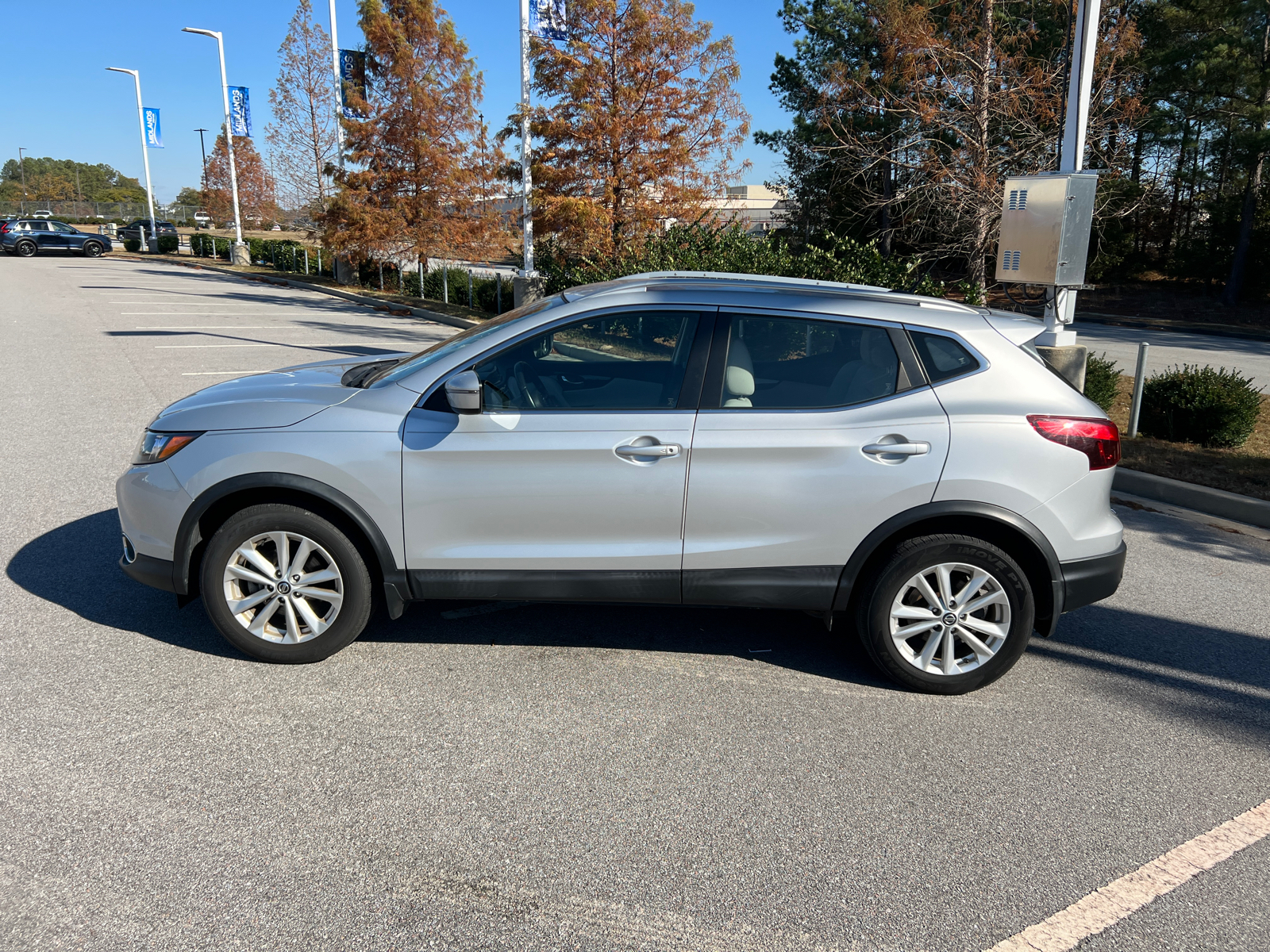 2019 Nissan Rogue Sport SV 4