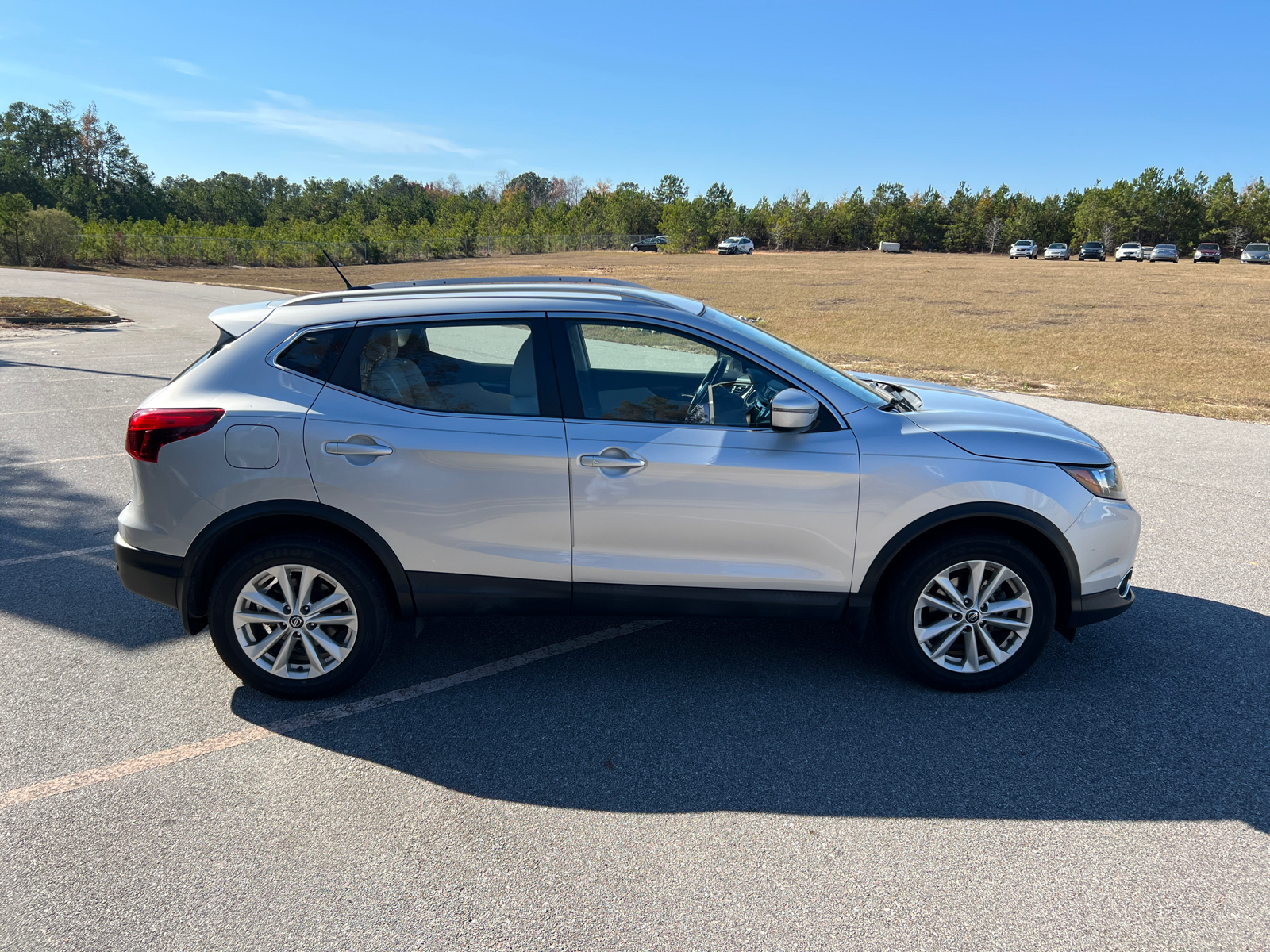 2019 Nissan Rogue Sport SV 8