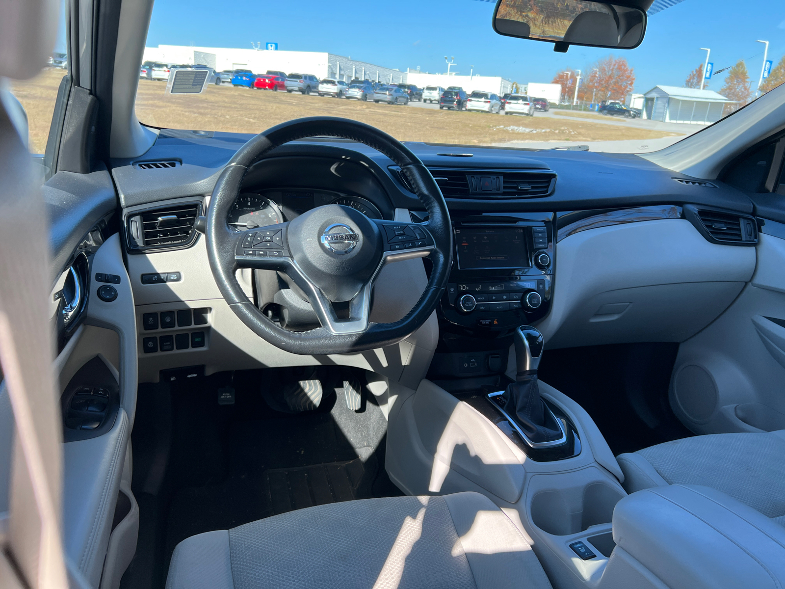 2019 Nissan Rogue Sport SV 24