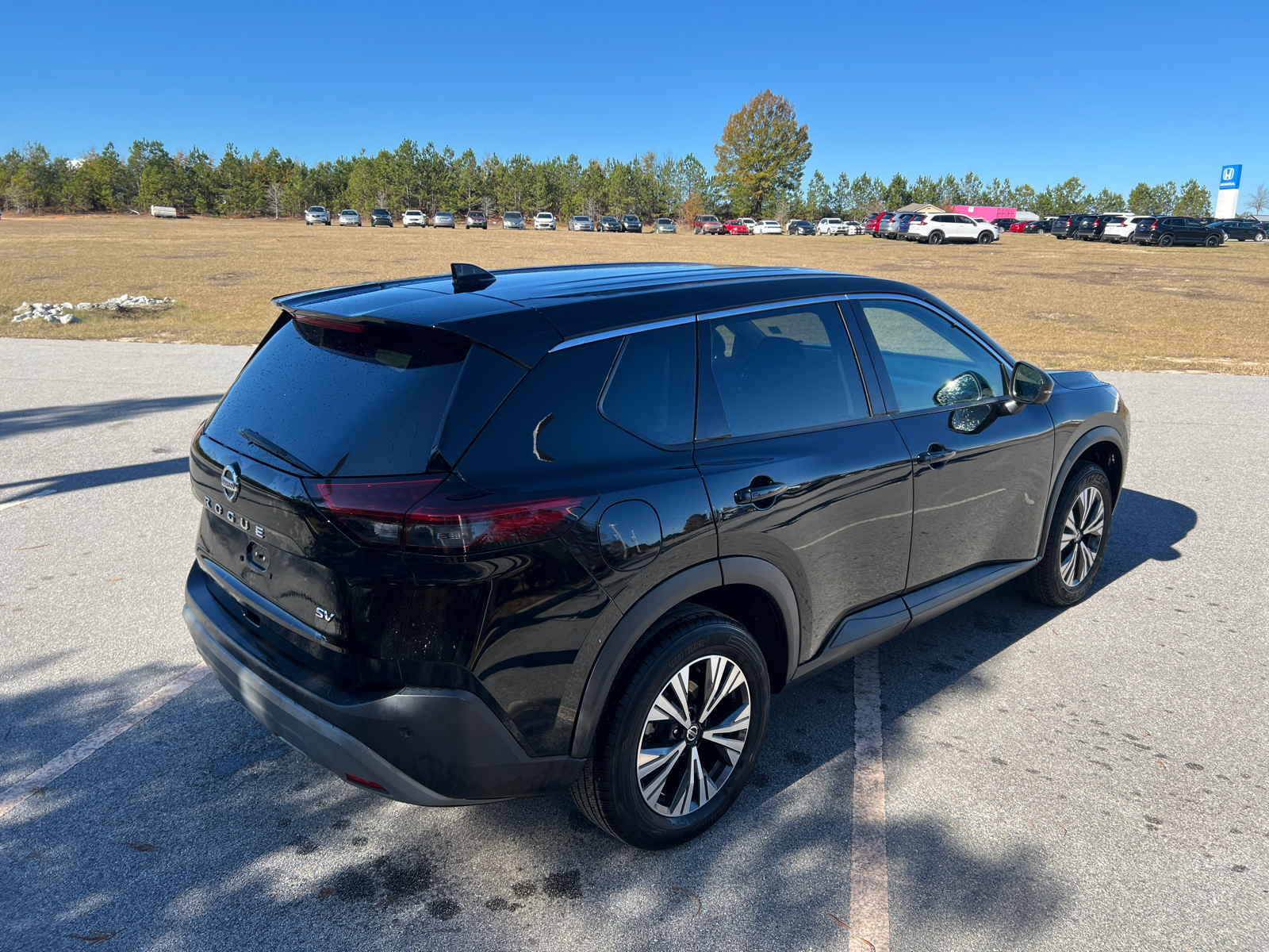 2021 Nissan Rogue SV 7