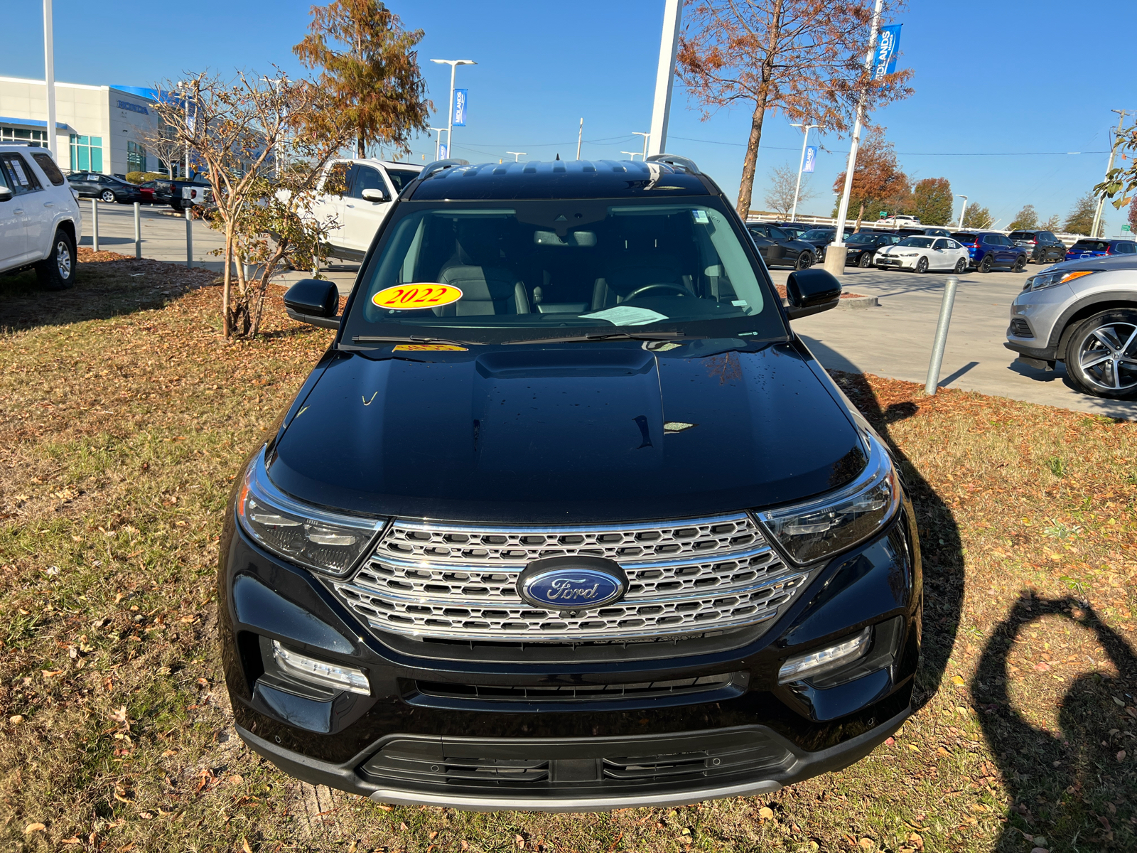 2022 Ford Explorer Limited 2