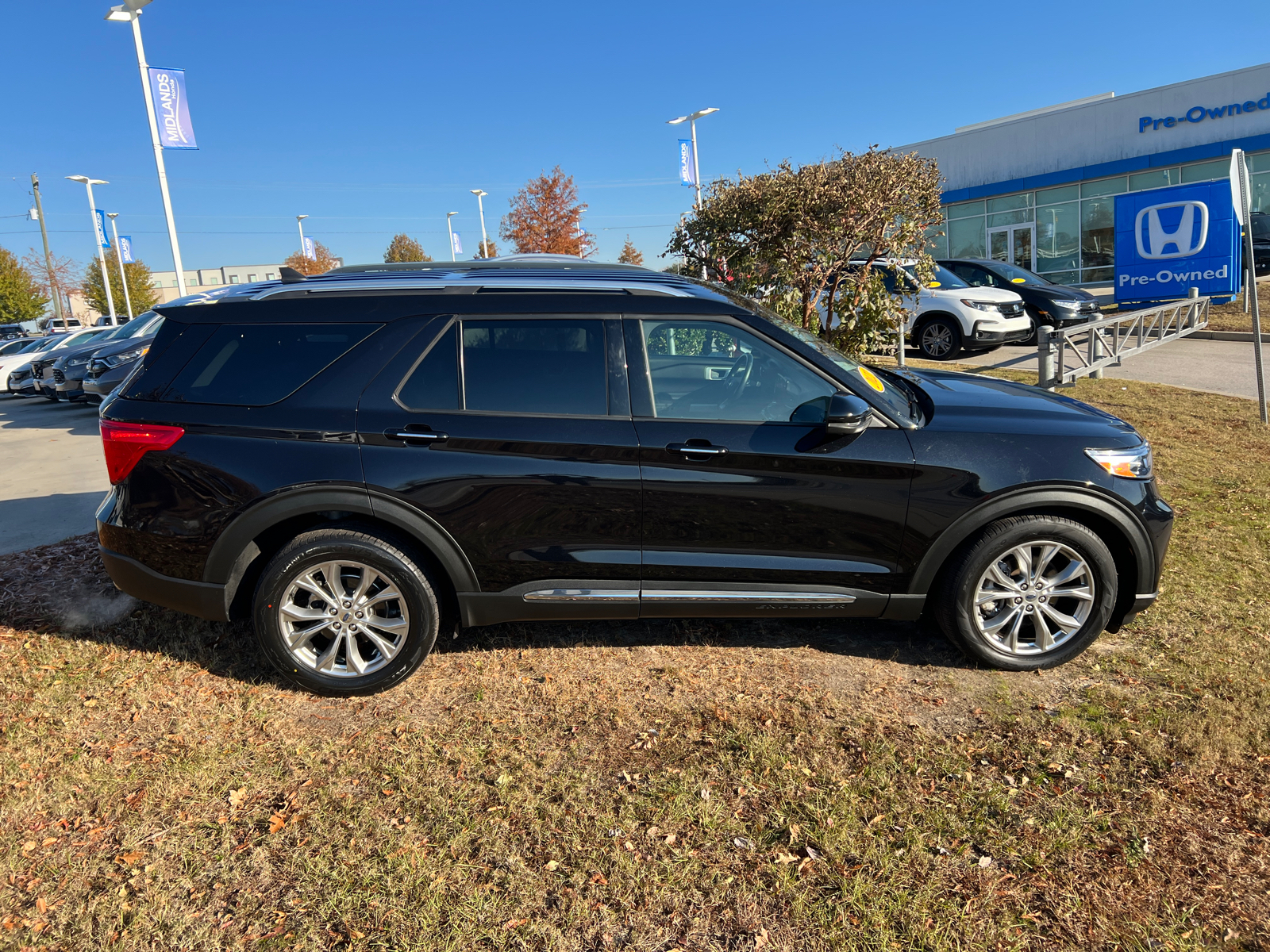 2022 Ford Explorer Limited 7