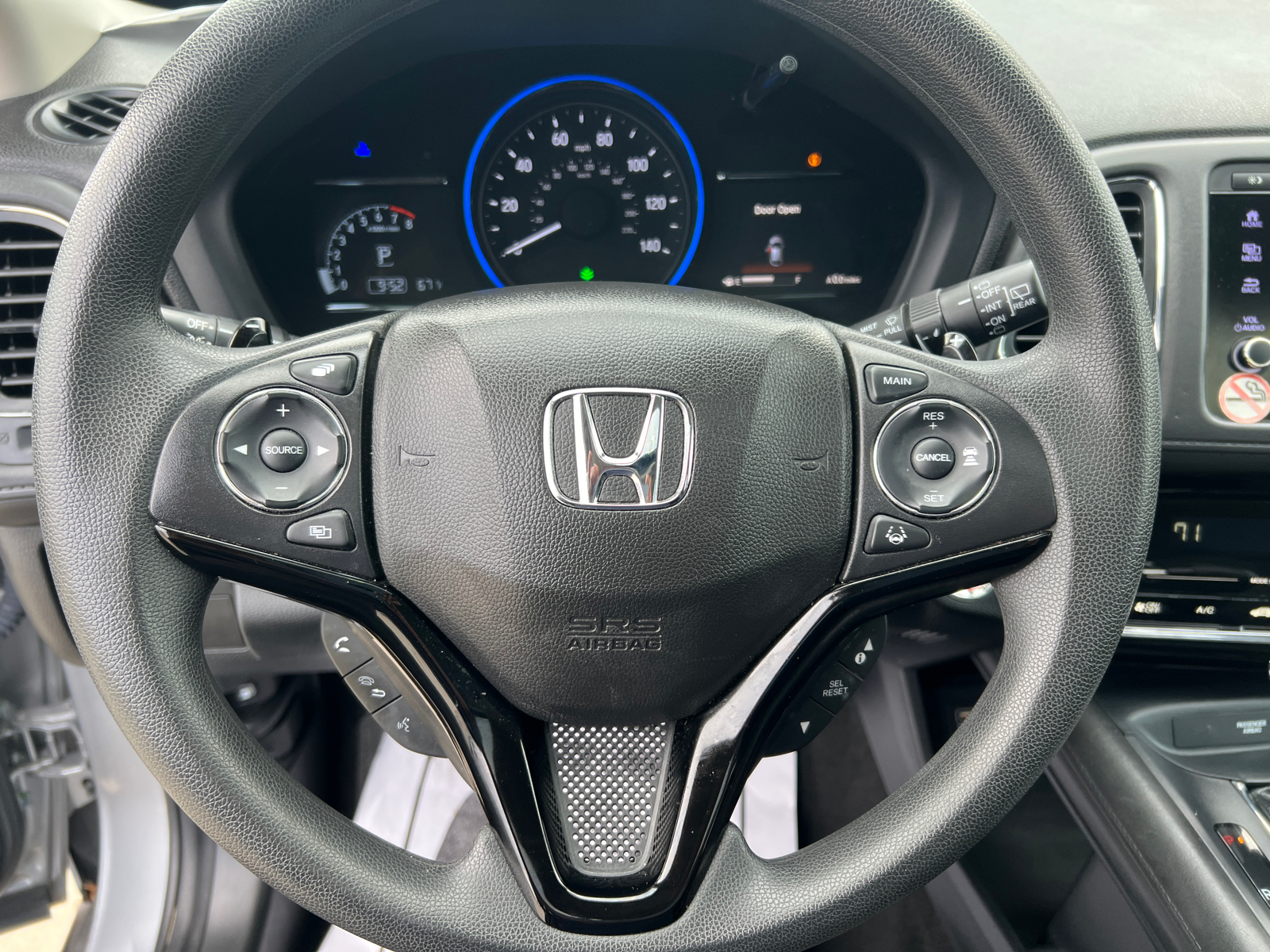 2022 Honda HR-V EX 18