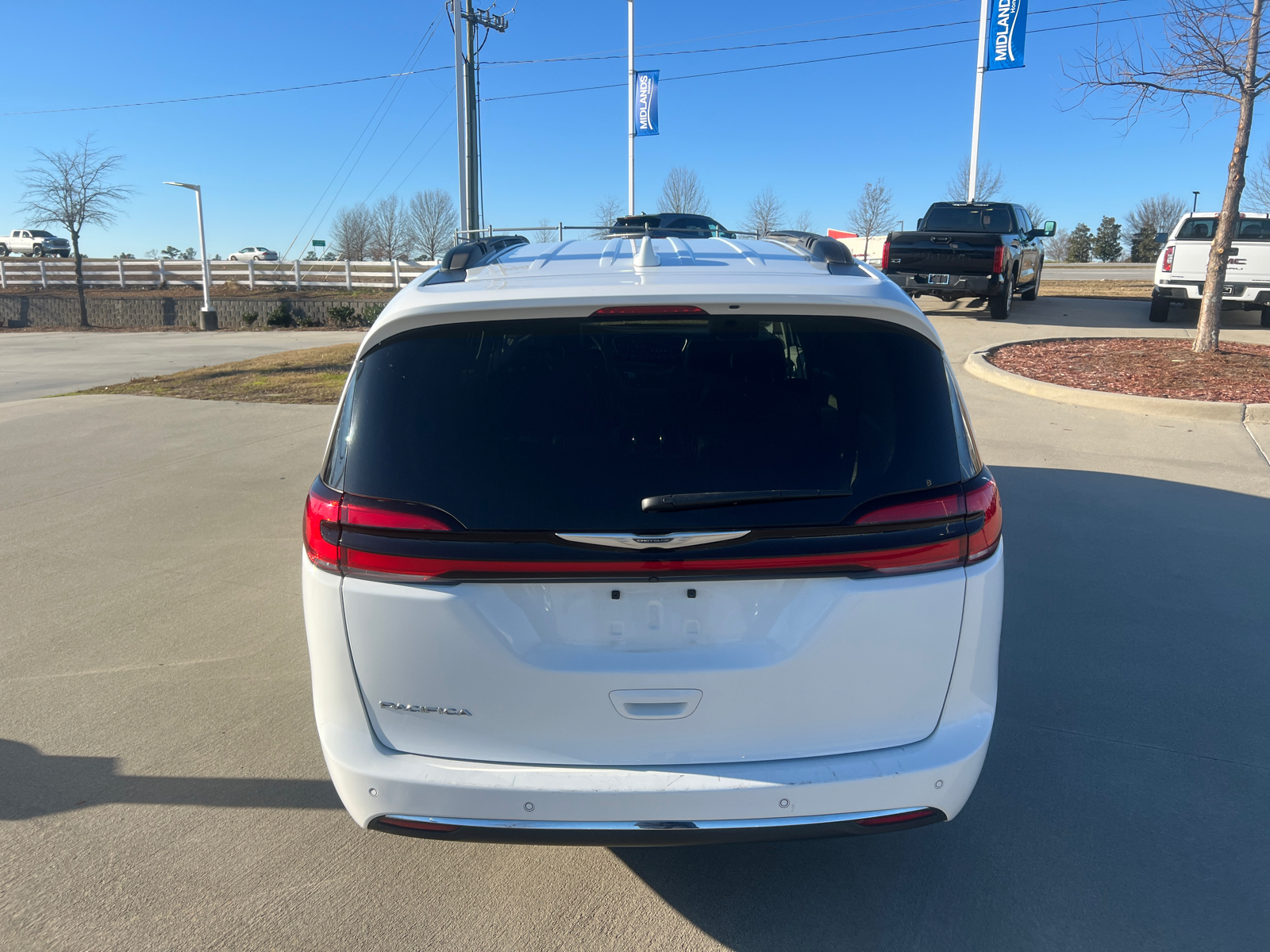 2022 Chrysler Pacifica Touring L 6