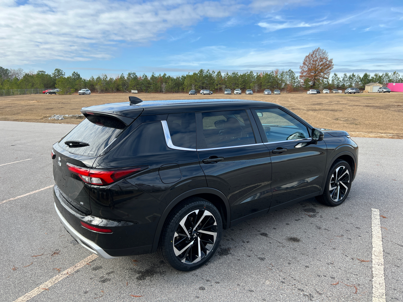 2022 Mitsubishi Outlander SE 7