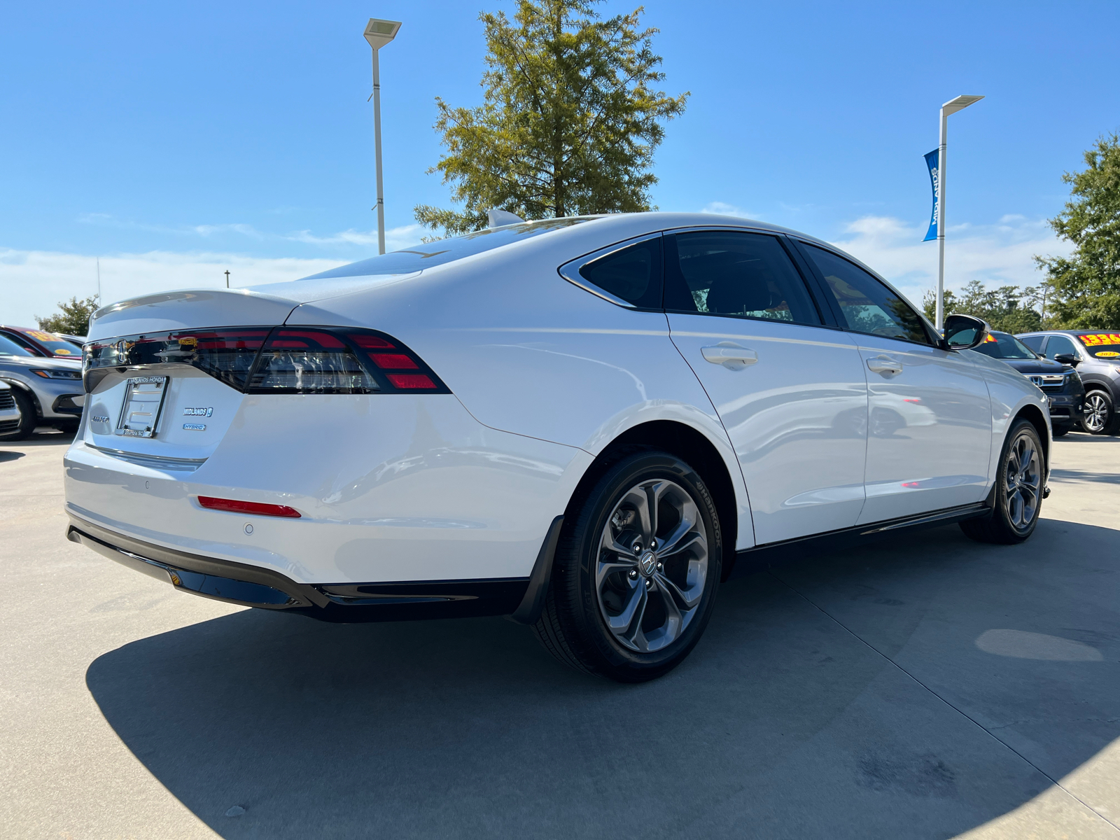 2023 Honda Accord Hybrid EX-L 7