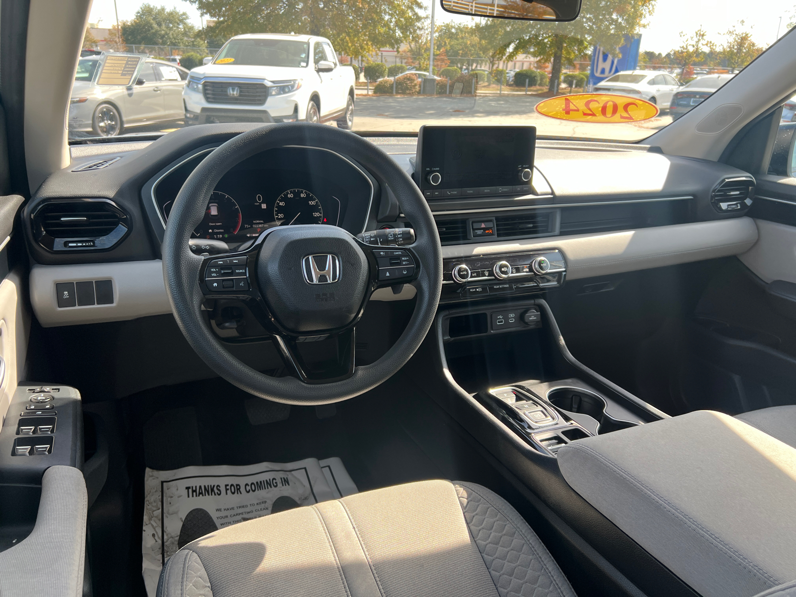 2024 Honda Pilot LX 28