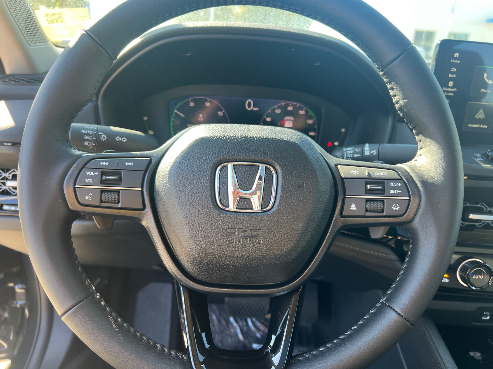 2025 Honda Accord Hybrid EX-L 18