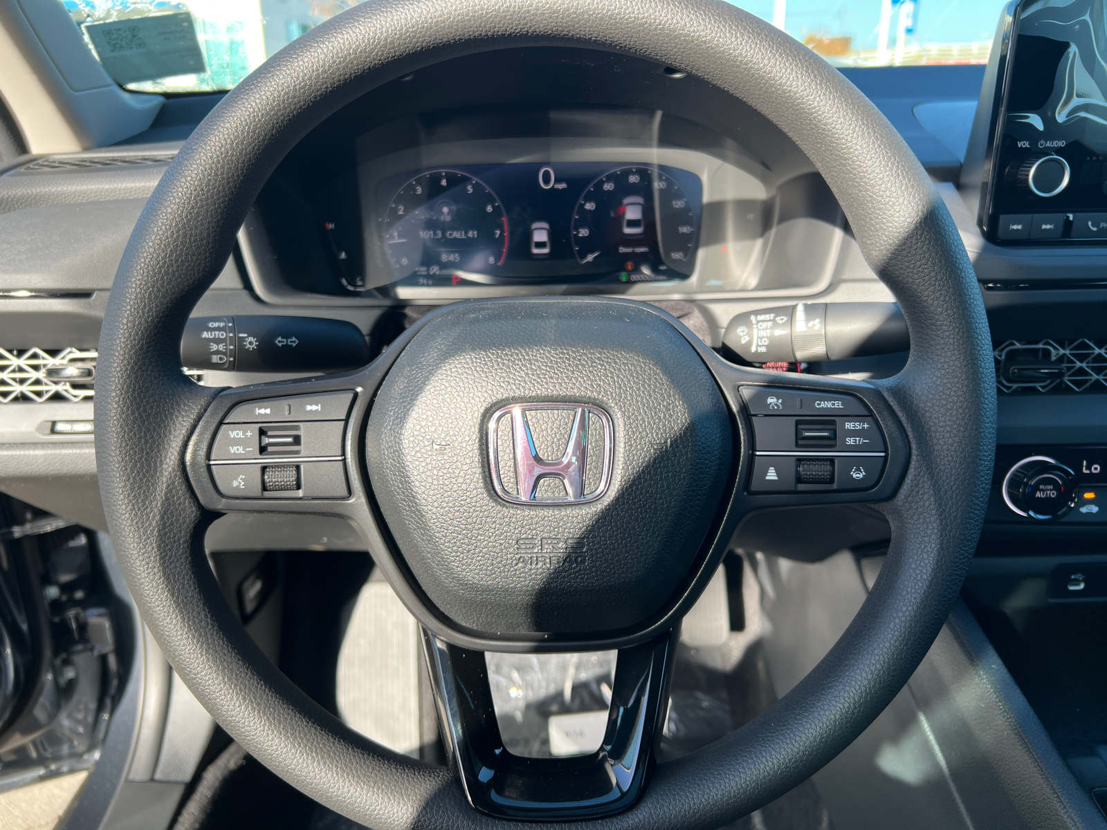 2025 Honda Accord LX 16