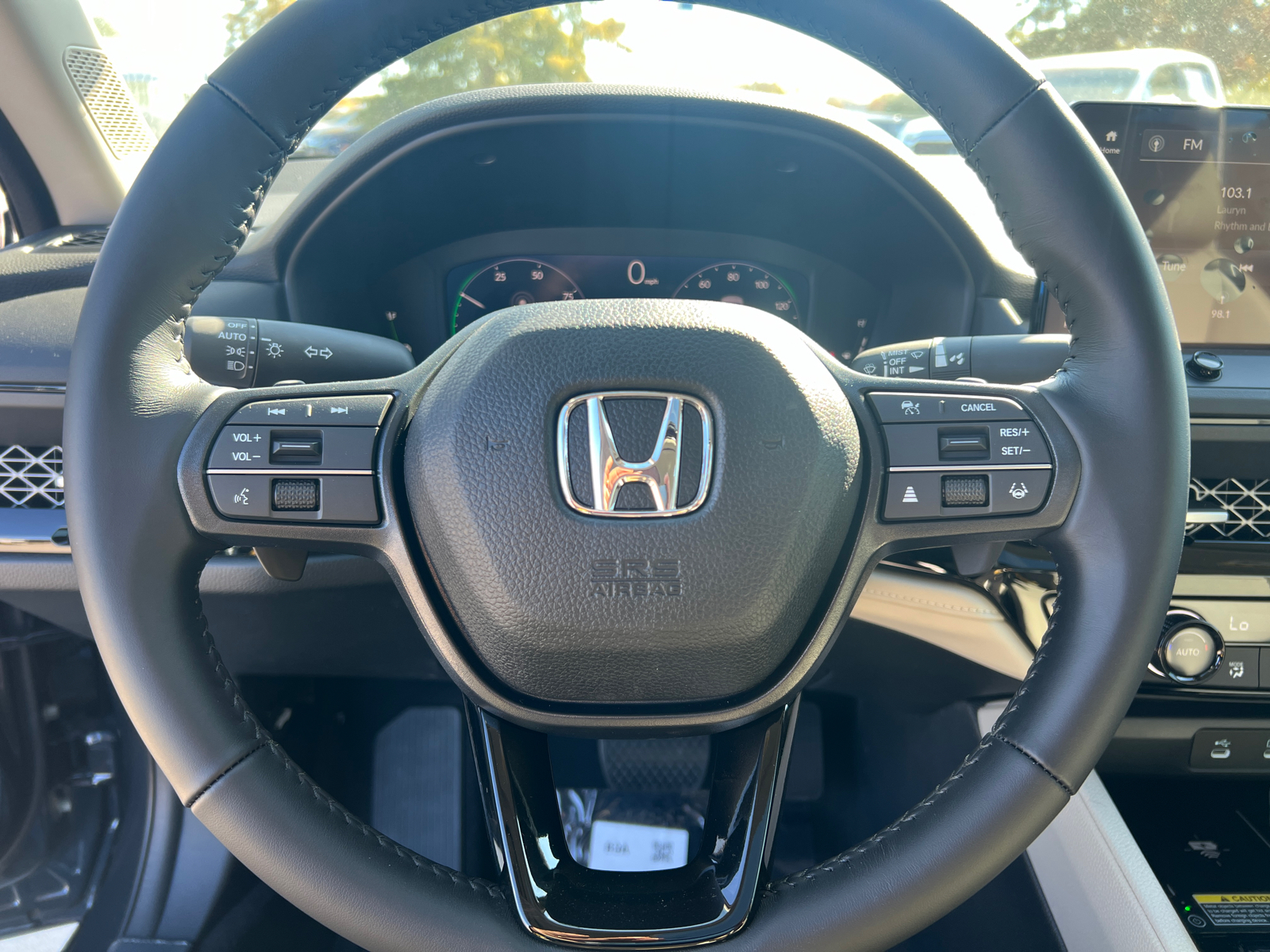 2025 Honda Accord Hybrid EX-L 18