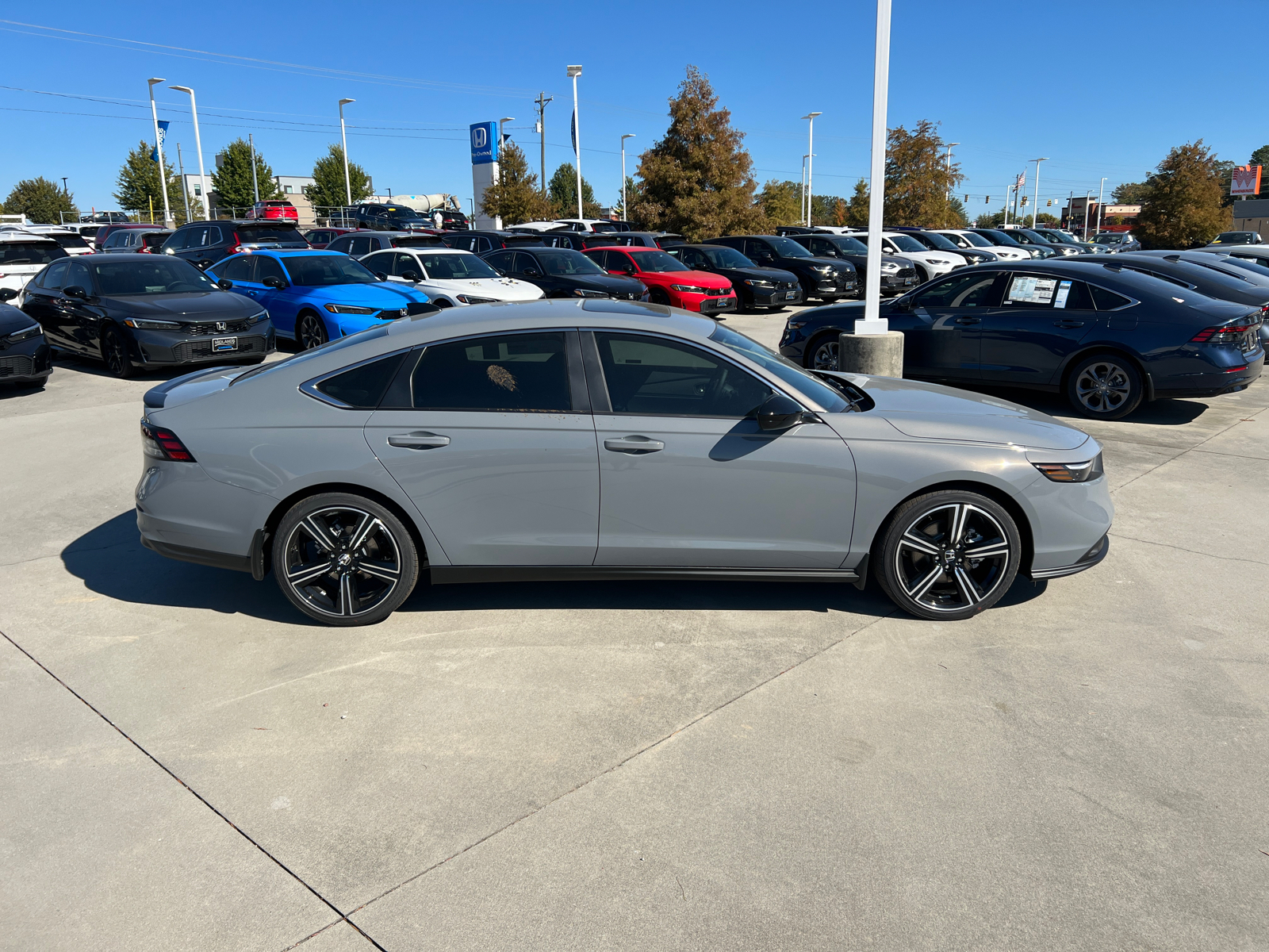 2025 Honda Accord Hybrid Sport 8