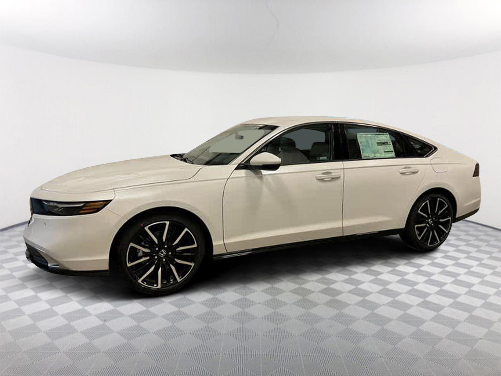 2025 Honda Accord Hybrid Touring 4