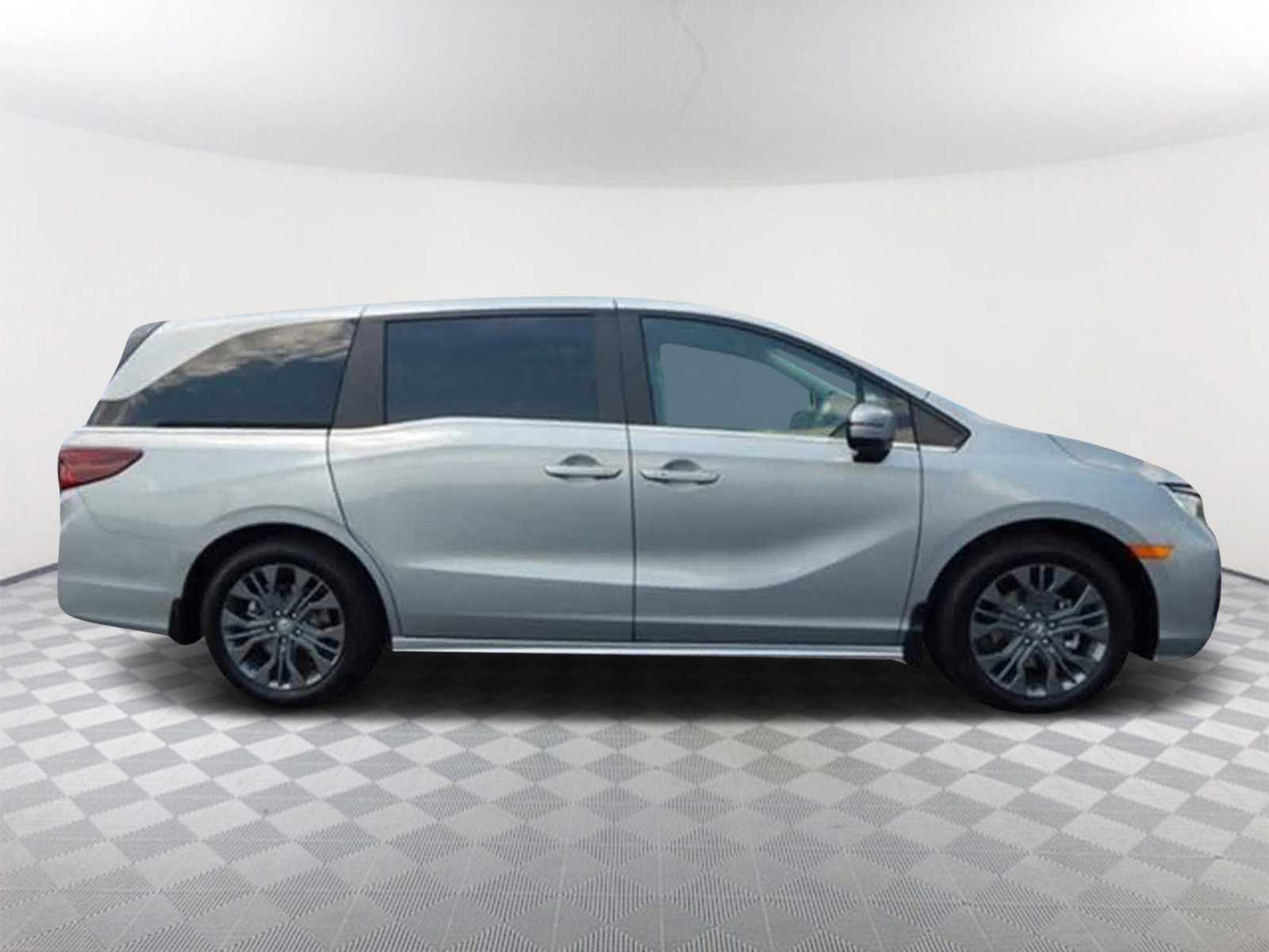 2025 Honda Odyssey Touring 4