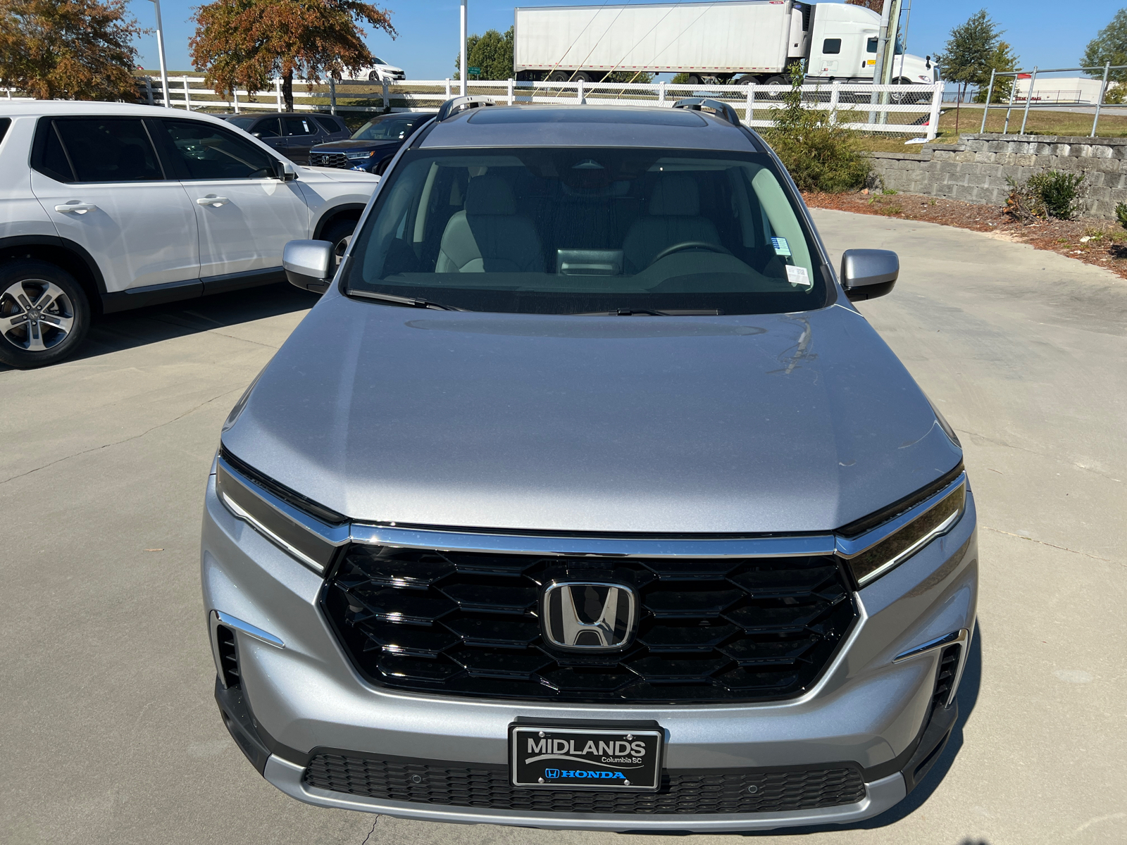 2025 Honda Pilot Touring 2