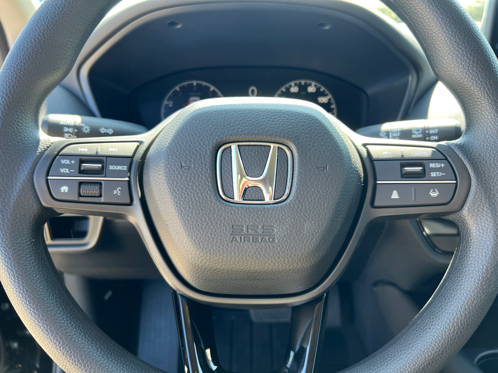 2025 Honda HR-V LX 16