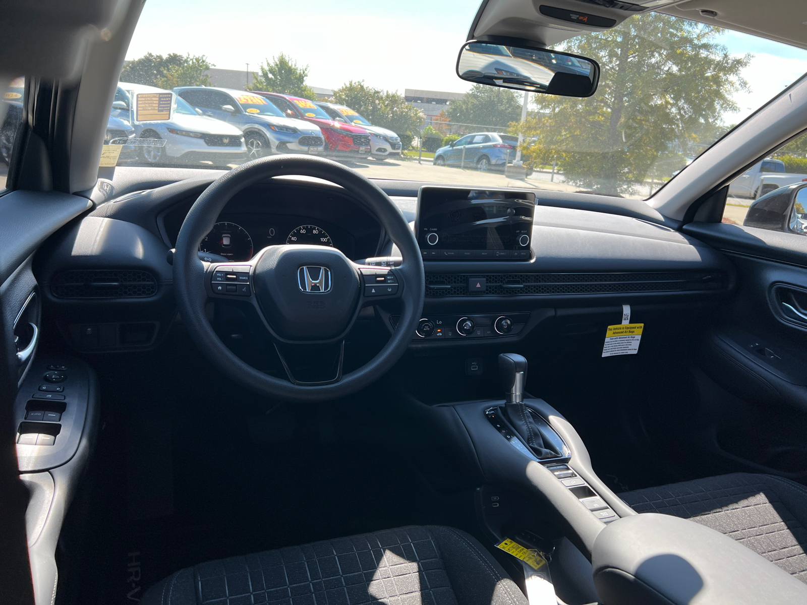 2025 Honda HR-V LX 28