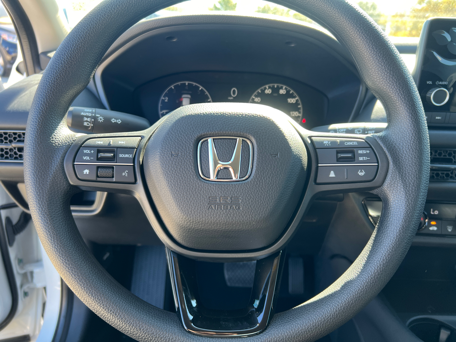 2025 Honda HR-V LX 16