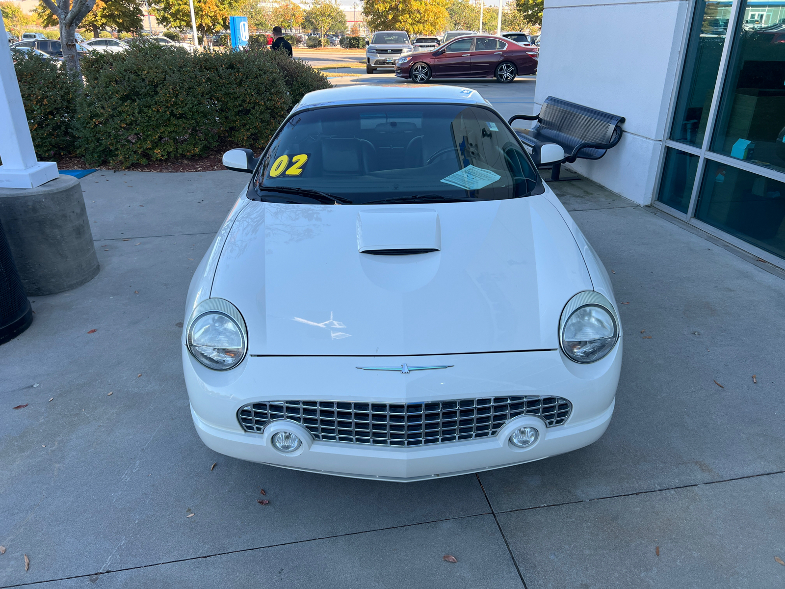 2002 Ford Thunderbird Base 2