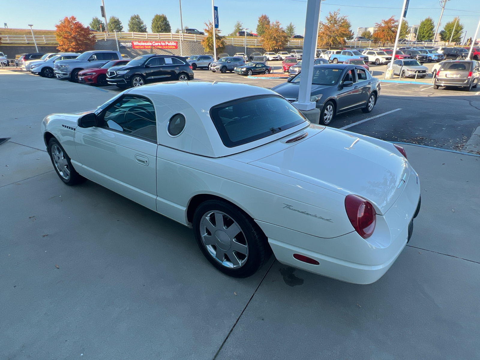 2002 Ford Thunderbird Base 4