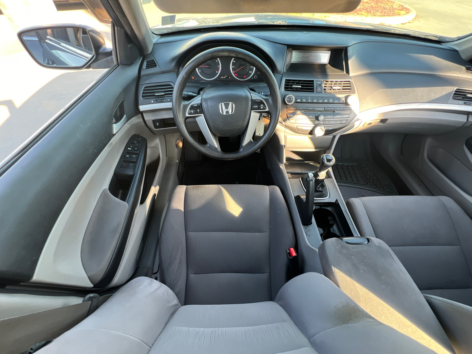 2012 Honda Accord LX 22