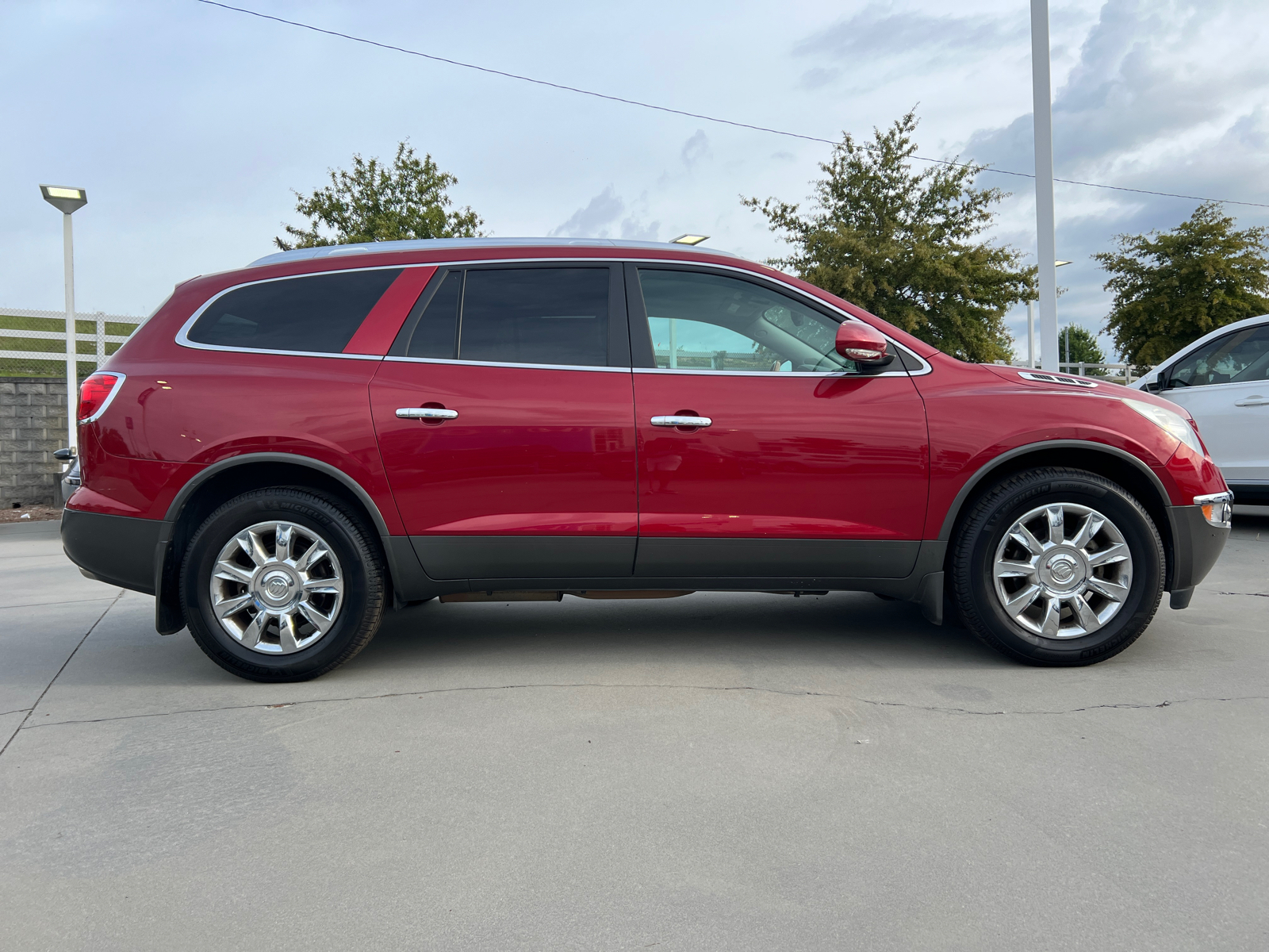 2012 Buick Enclave Leather Group 8