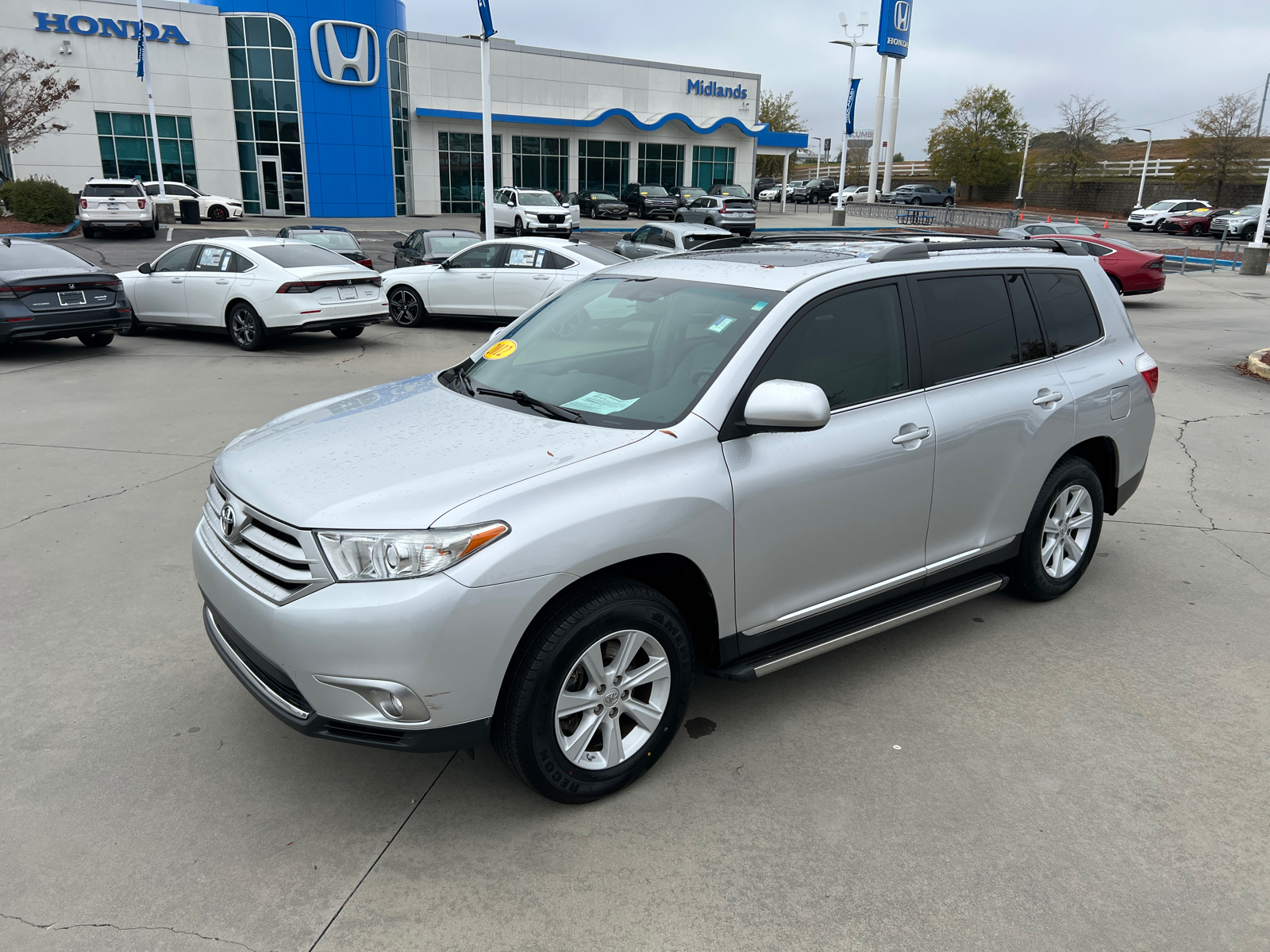 2012 Toyota Highlander Base 3