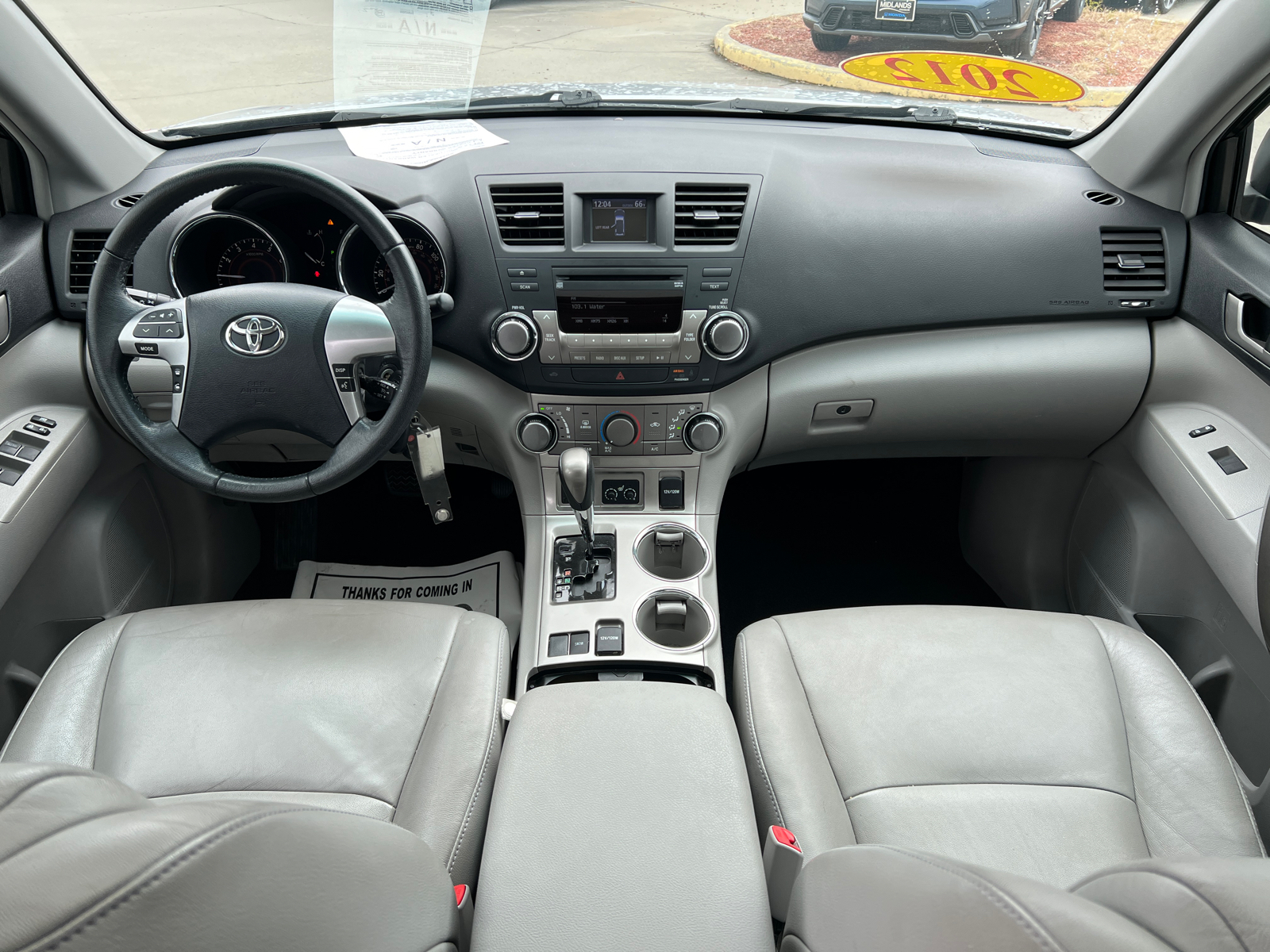 2012 Toyota Highlander Base 23