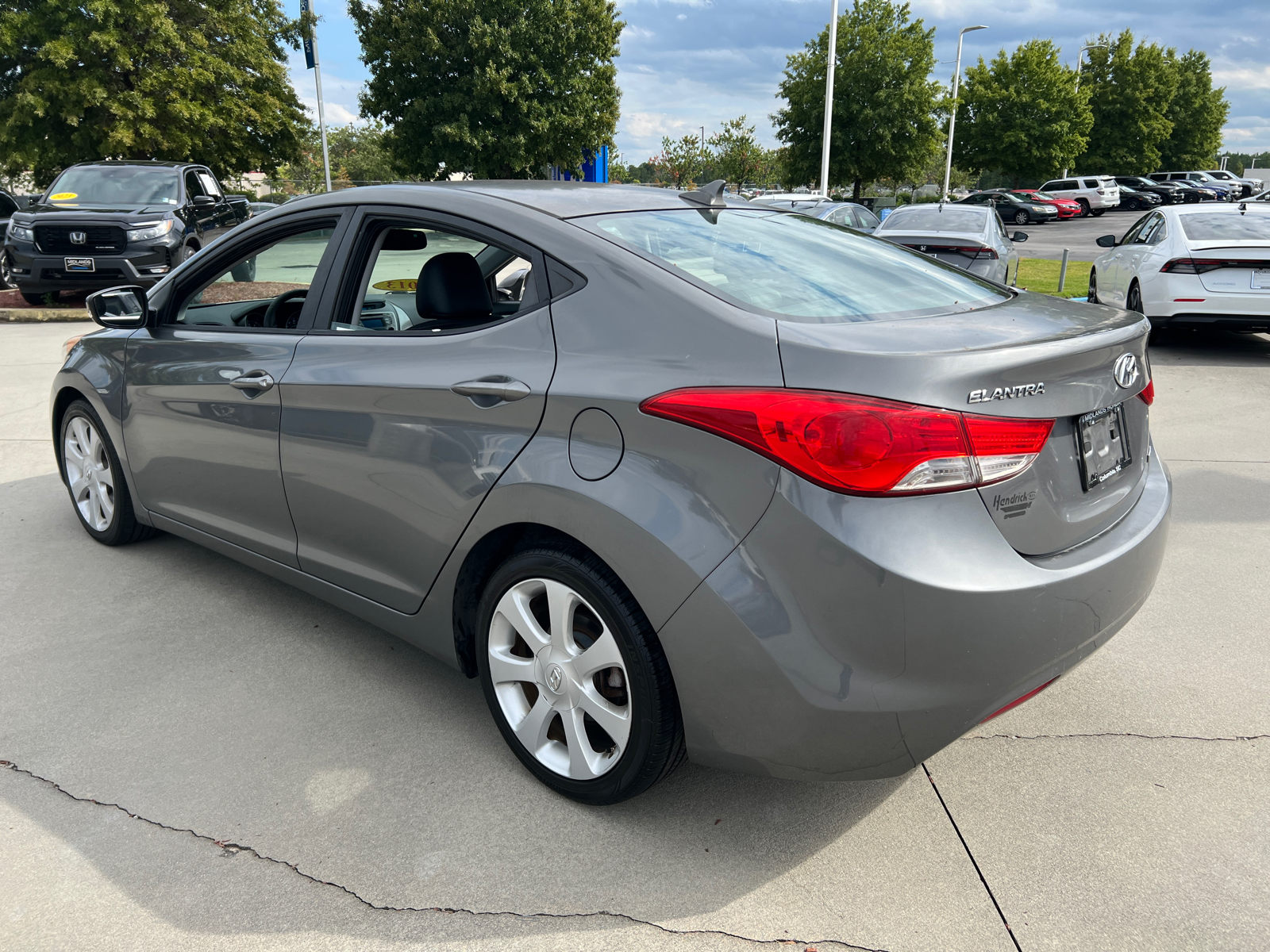 2013 Hyundai Elantra Limited 5