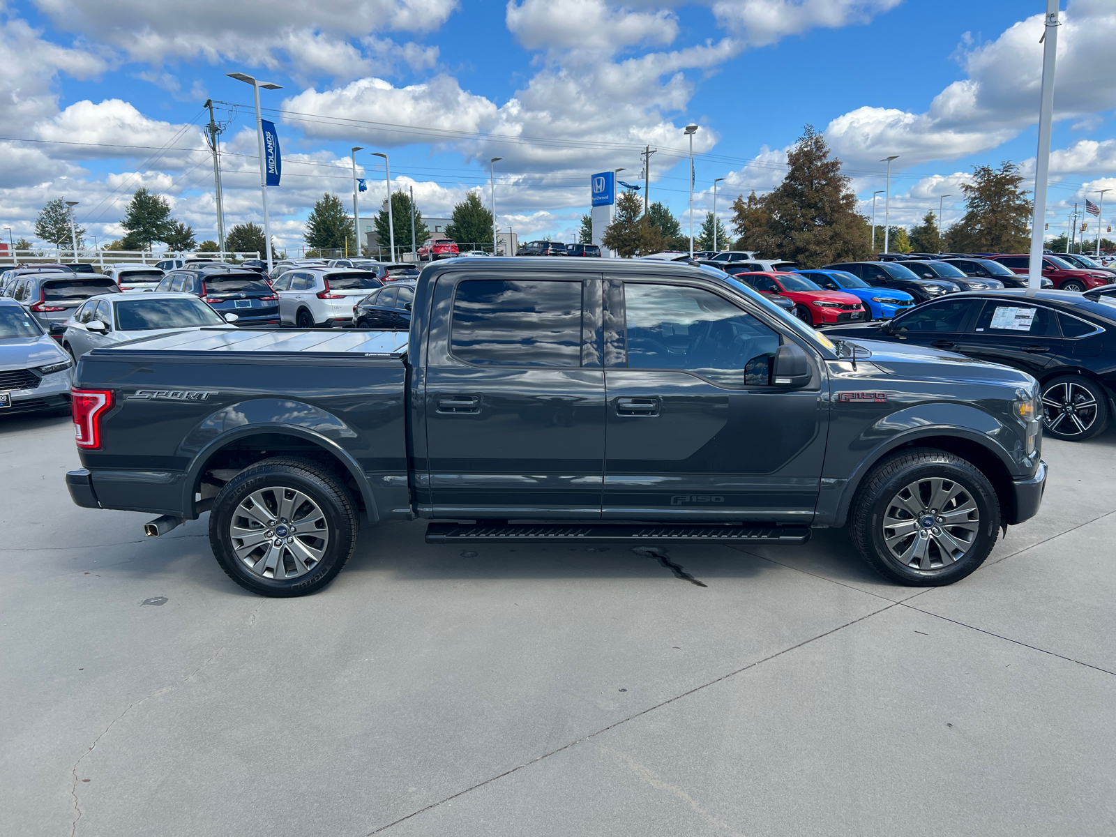 2016 Ford F-150 XLT 8