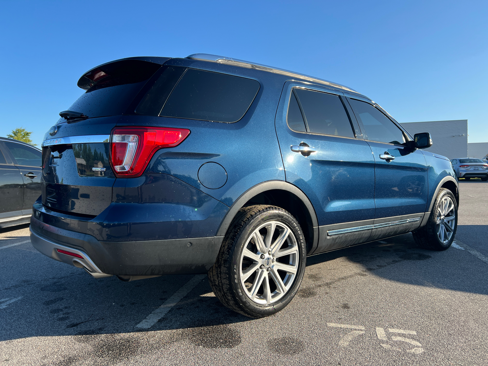 2017 Ford Explorer Limited 7