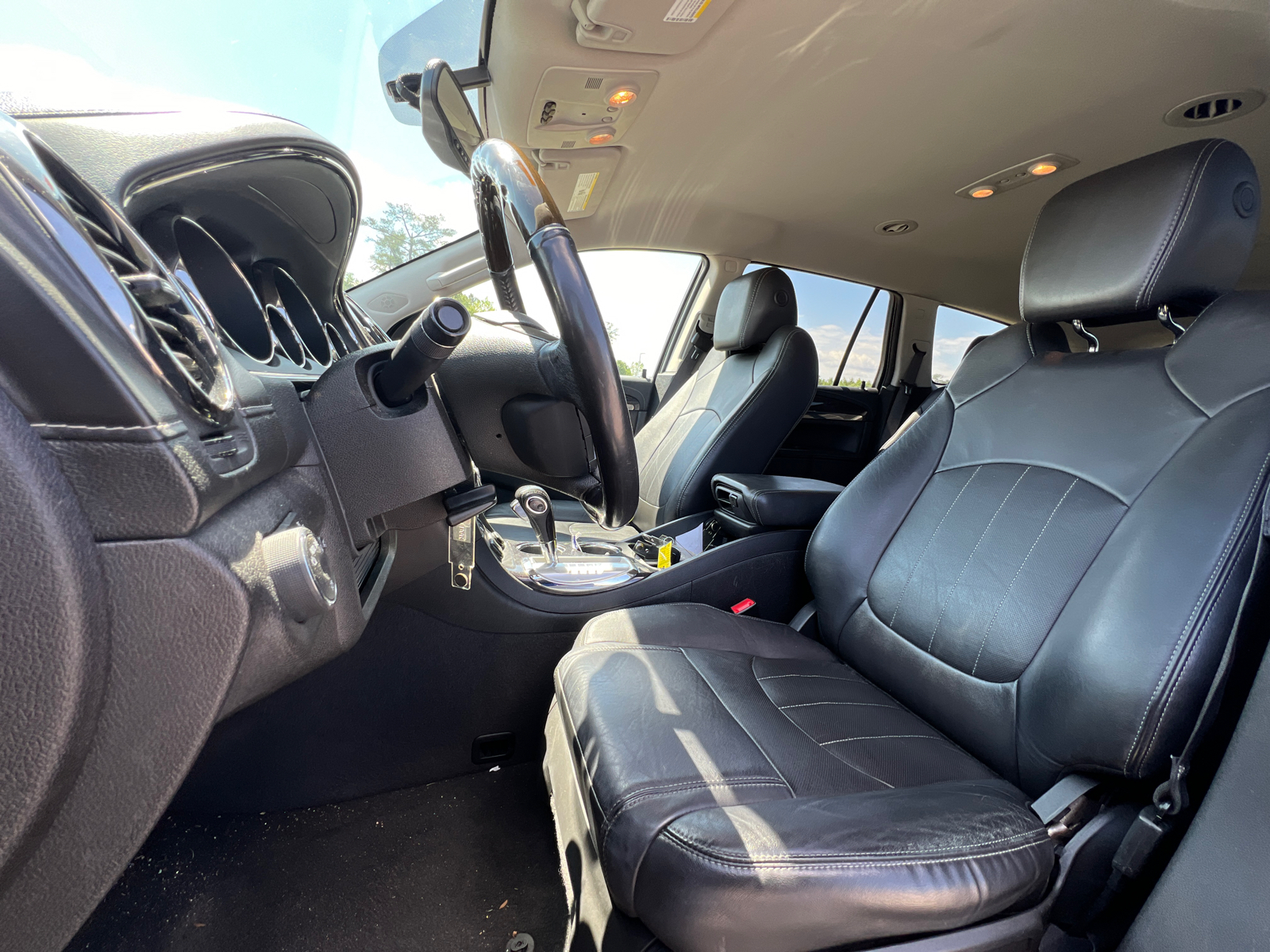 2017 Buick Enclave Leather Group 12