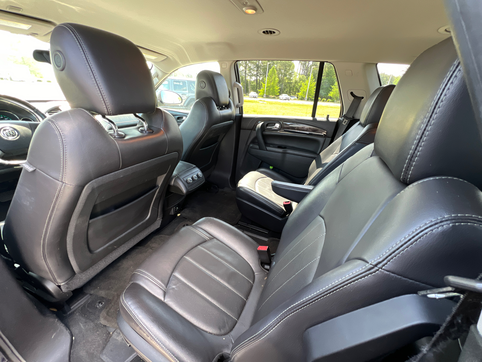2017 Buick Enclave Leather Group 27
