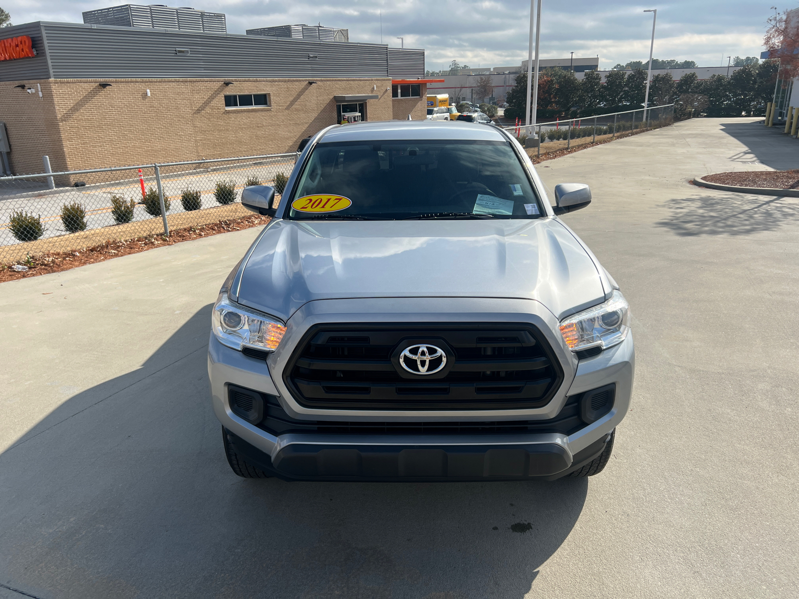 2017 Toyota Tacoma SR5 2