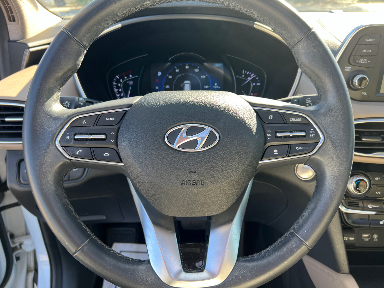 2019 Hyundai Santa Fe Limited 18