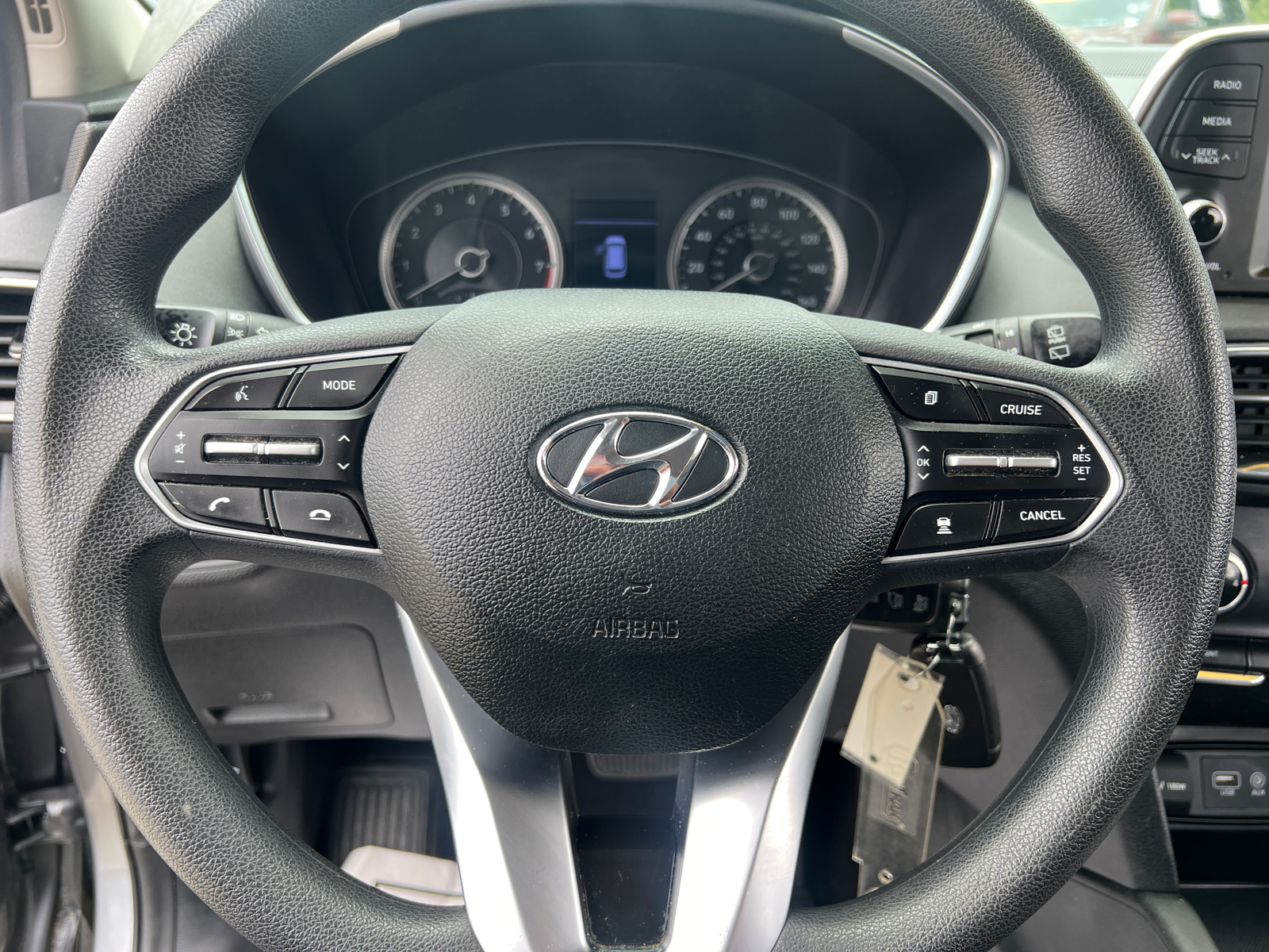 2019 Hyundai Santa Fe SE 2.4 17